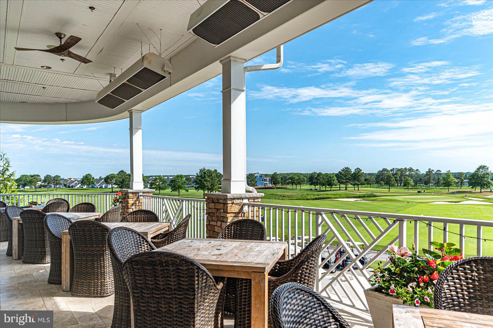 PENINSULA - Residential