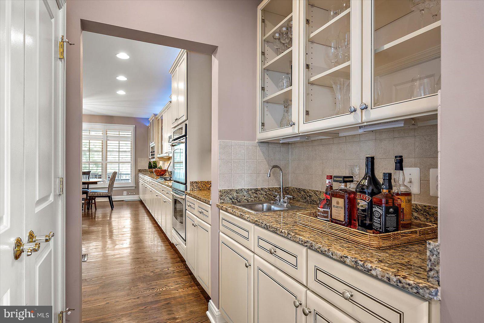 PENINSULA - Residential