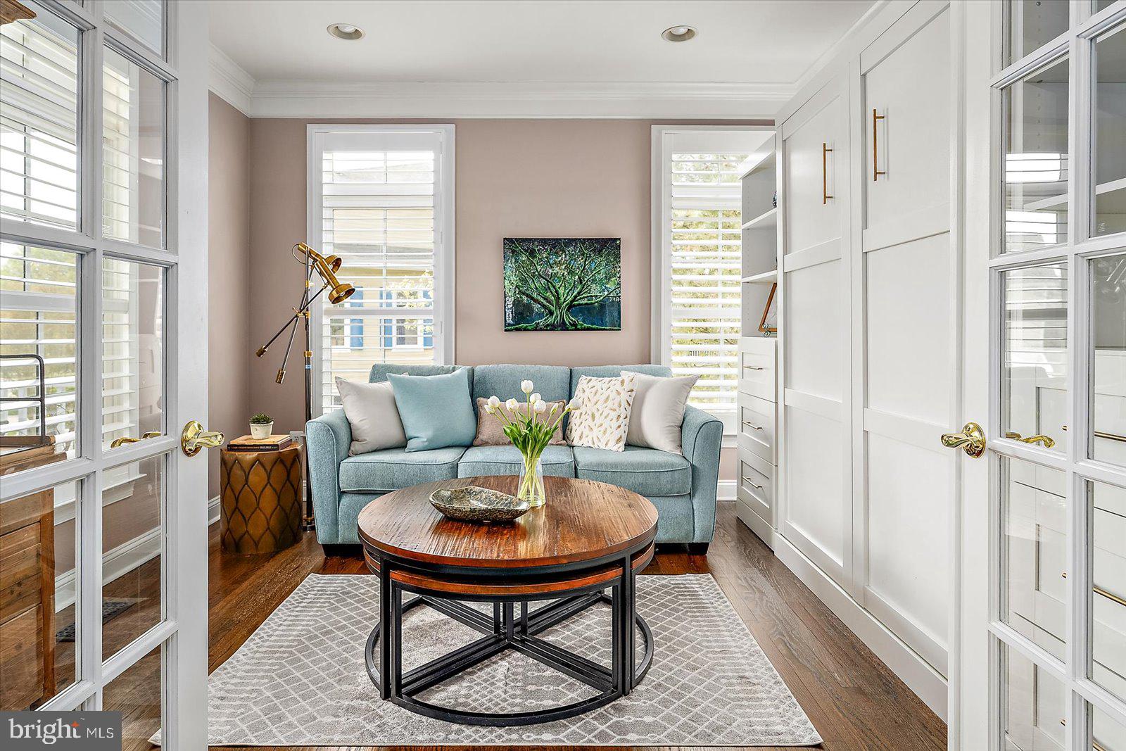 PENINSULA - Residential