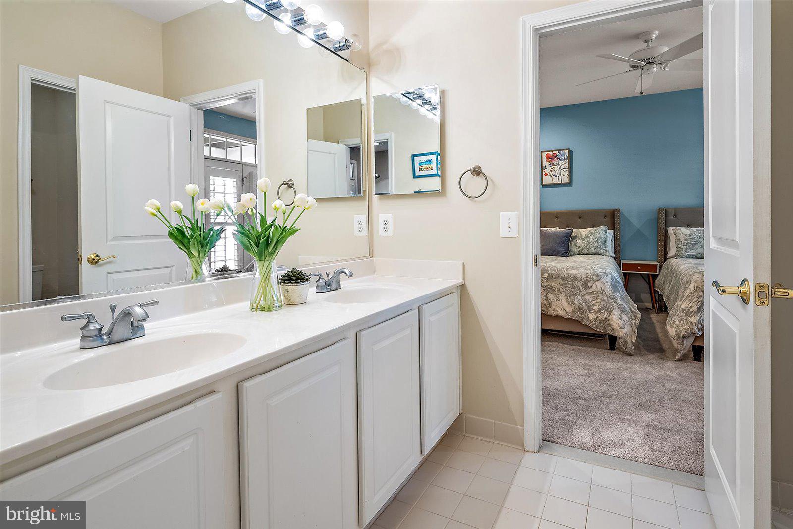 PENINSULA - Residential