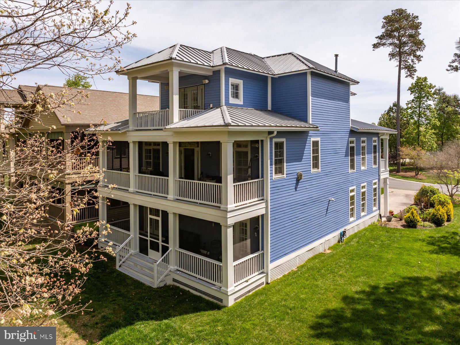 PENINSULA - Residential