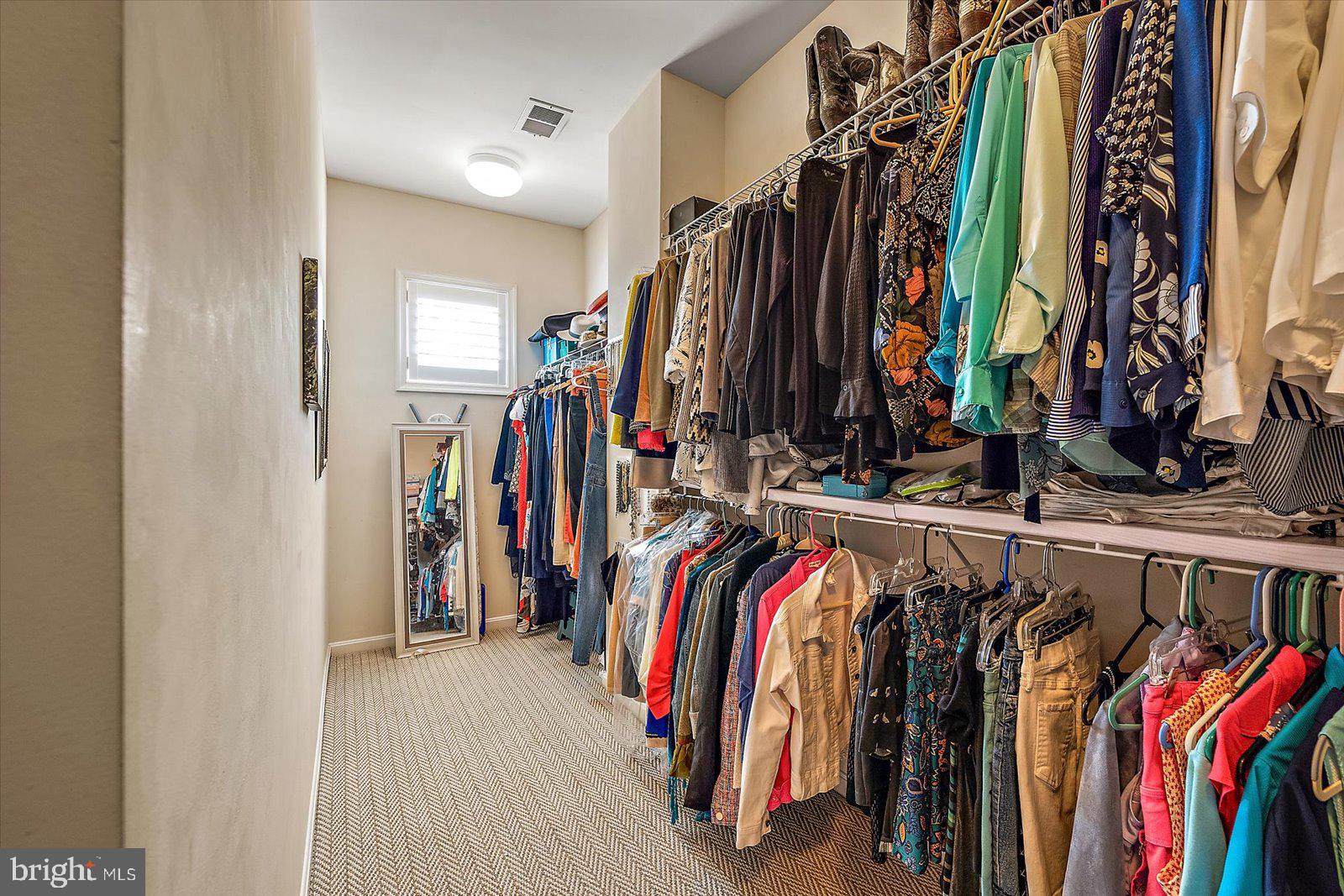 PENINSULA - Residential