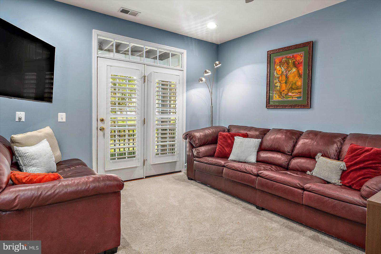 PENINSULA - Residential