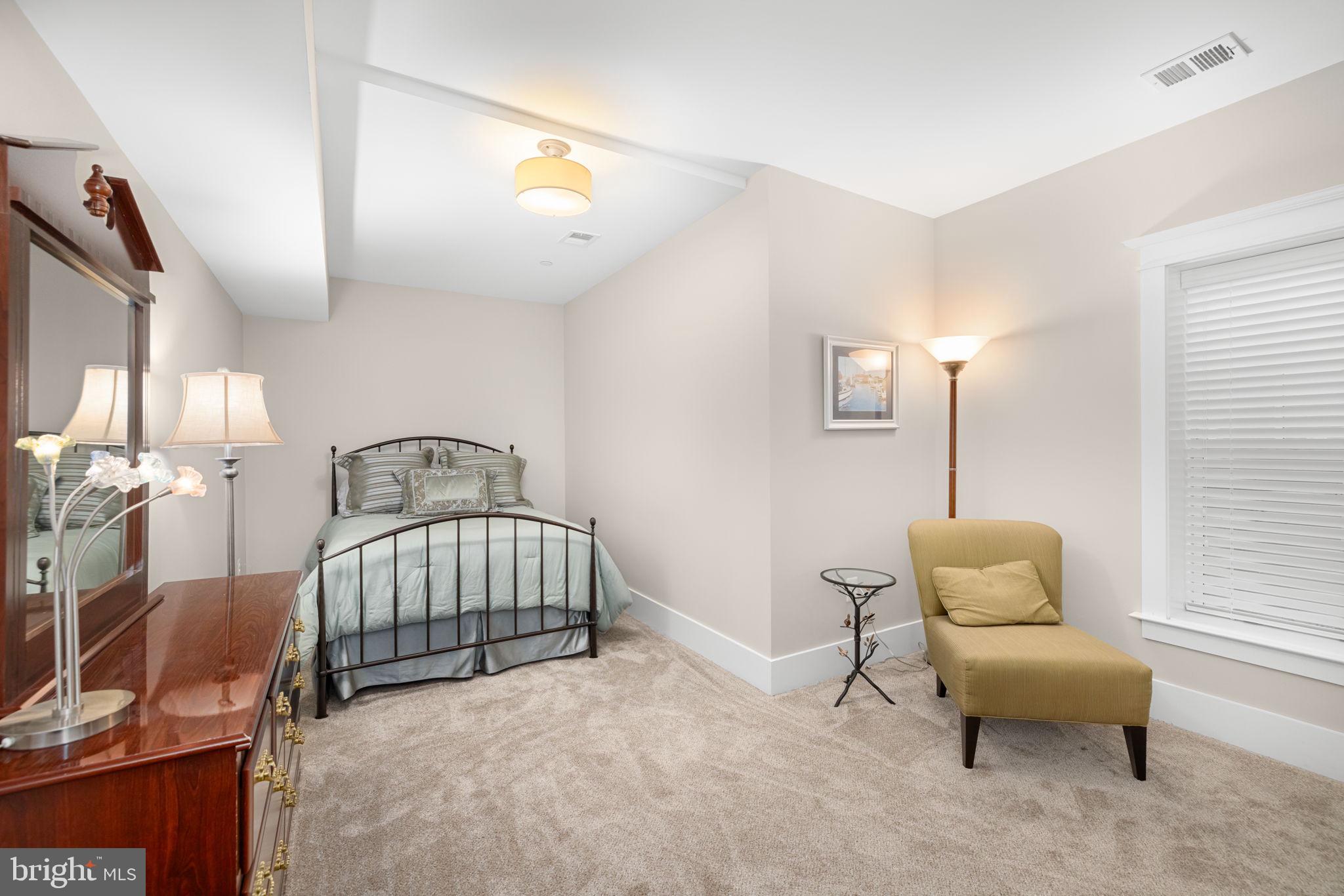 GLENBROOK VILLAGE - Residential