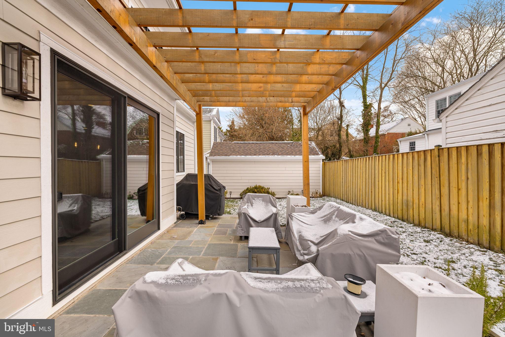 GLENBROOK VILLAGE - Residential