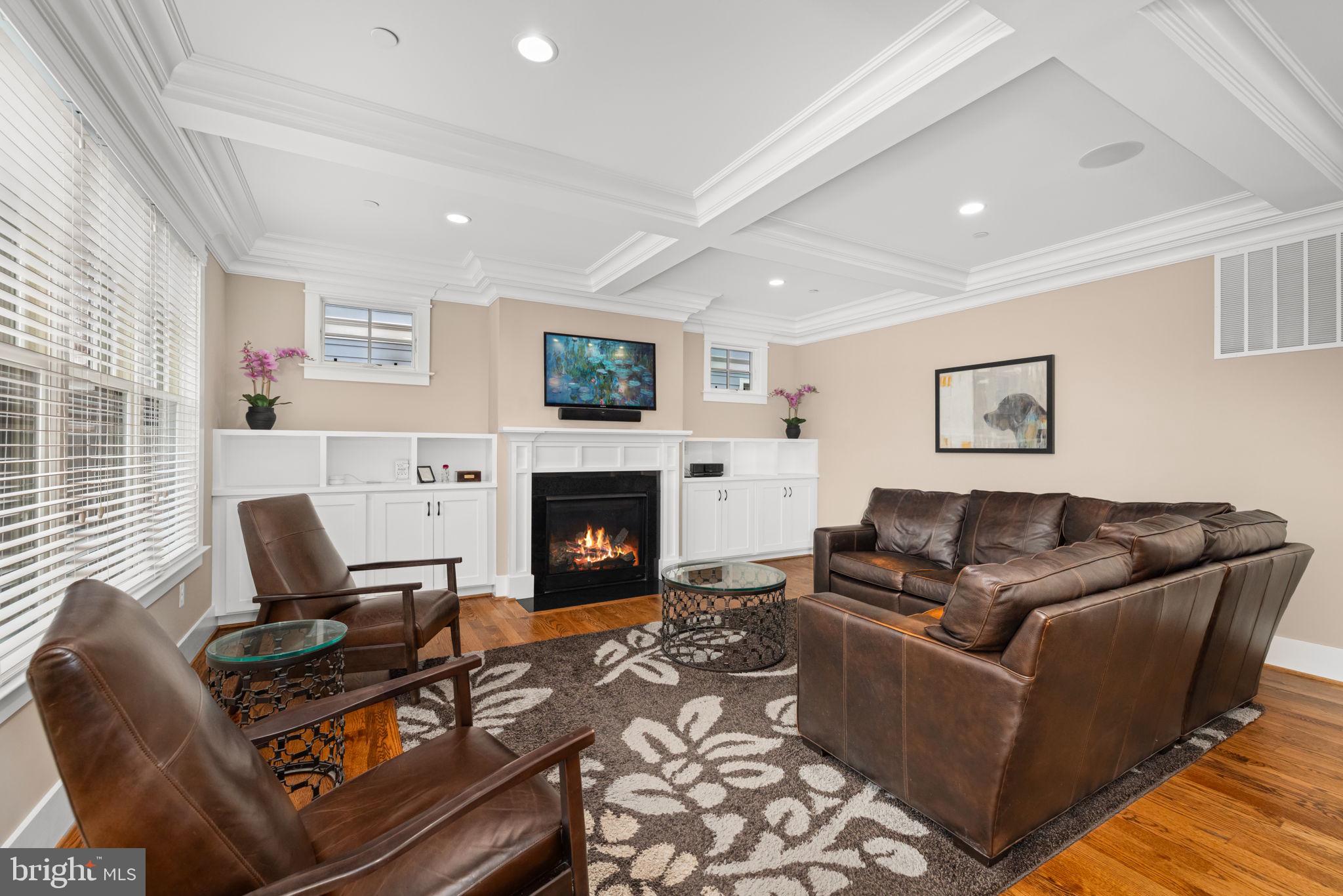 GLENBROOK VILLAGE - Residential