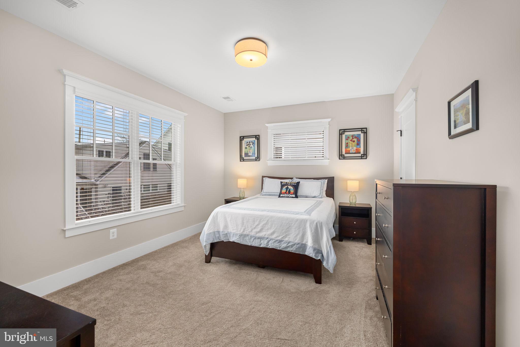 GLENBROOK VILLAGE - Residential