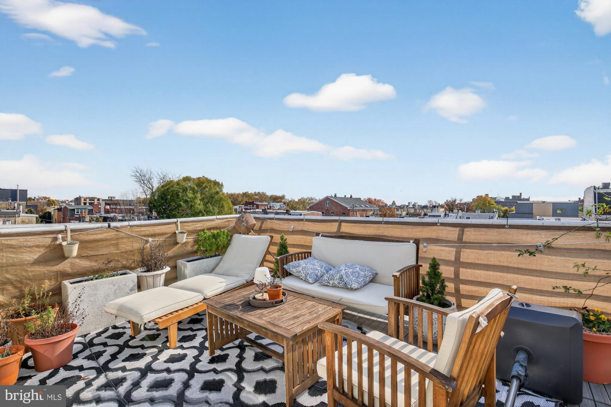 WASHINGTON SQ WEST - Residential Lease