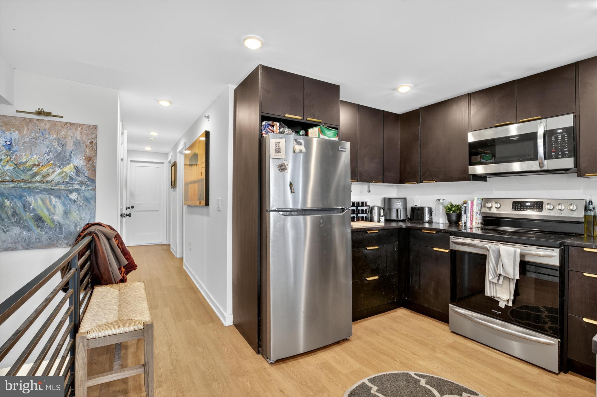 WASHINGTON SQ WEST - Residential Lease