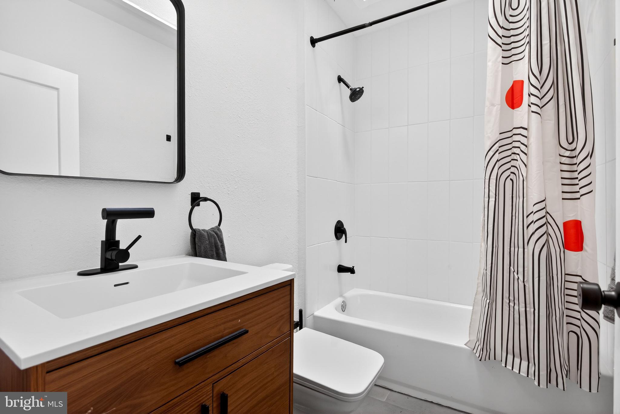 GERMANTOWN - Residential