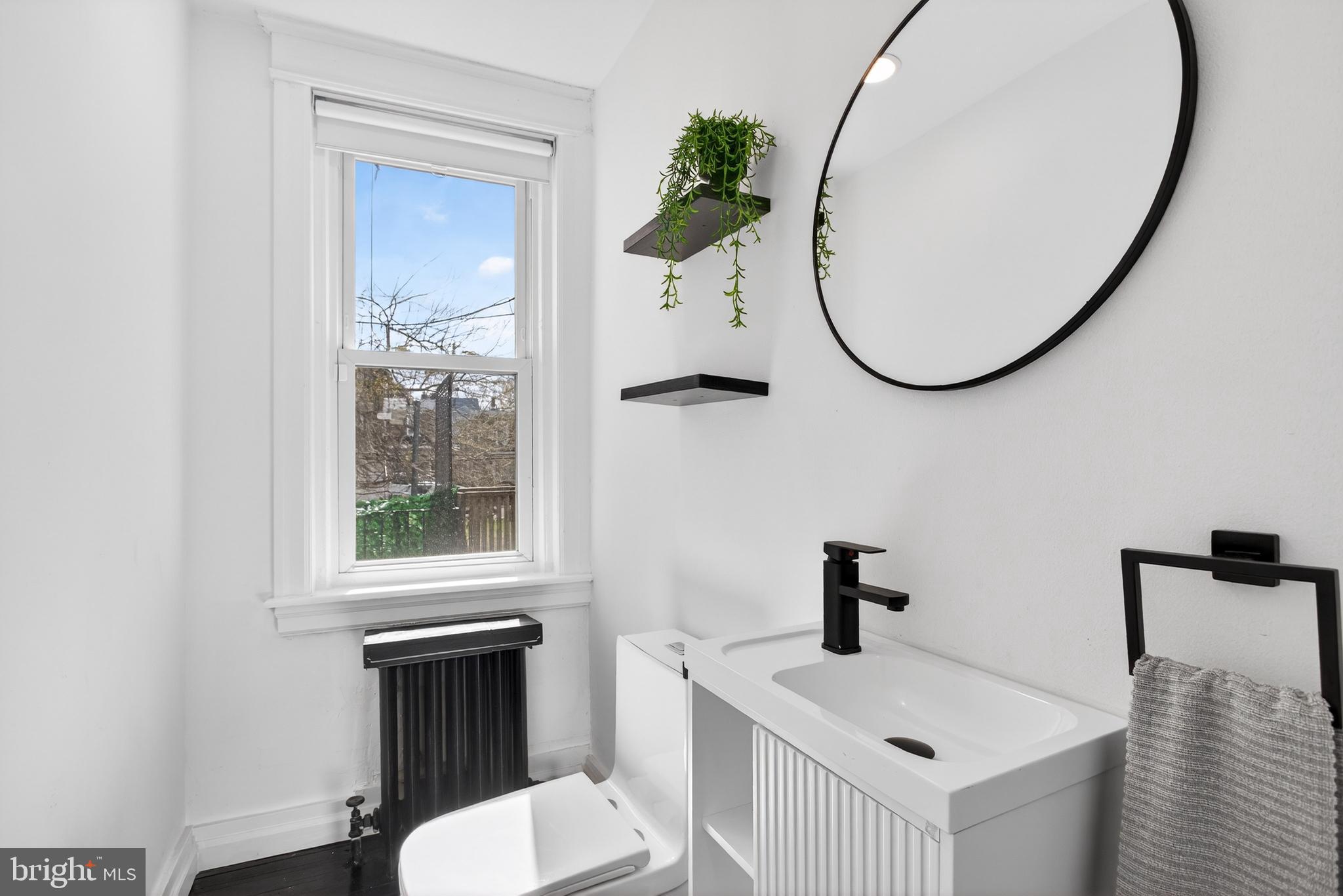 GERMANTOWN - Residential