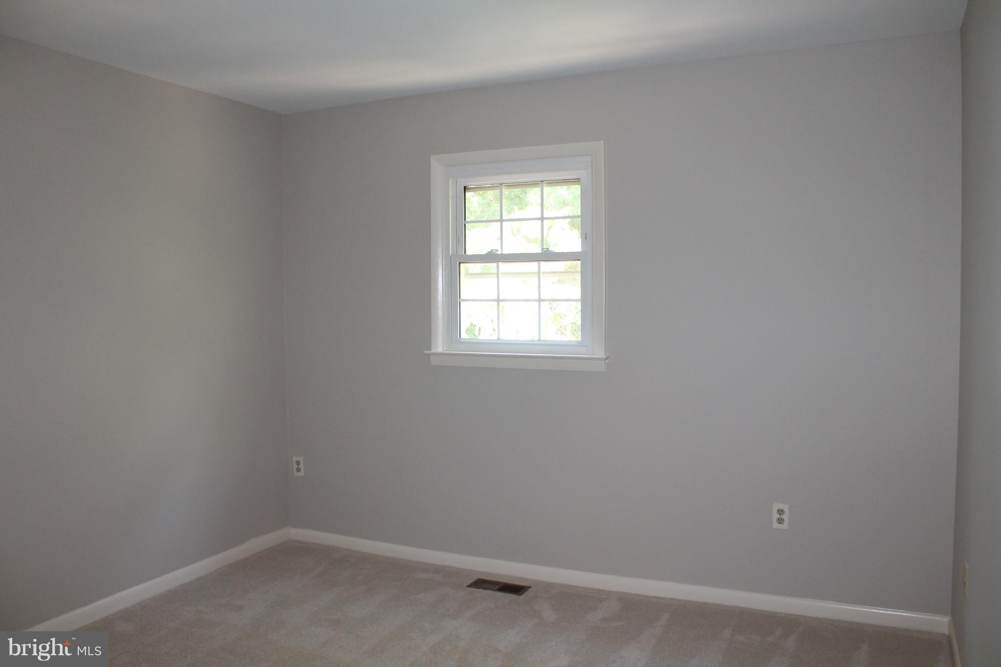 CIRCLE WOODS - Residential