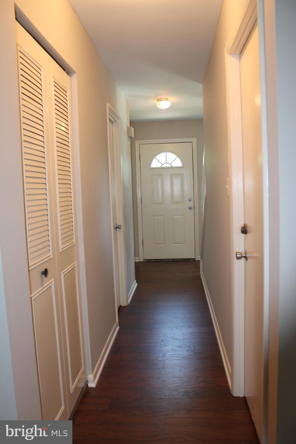 CIRCLE WOODS - Residential