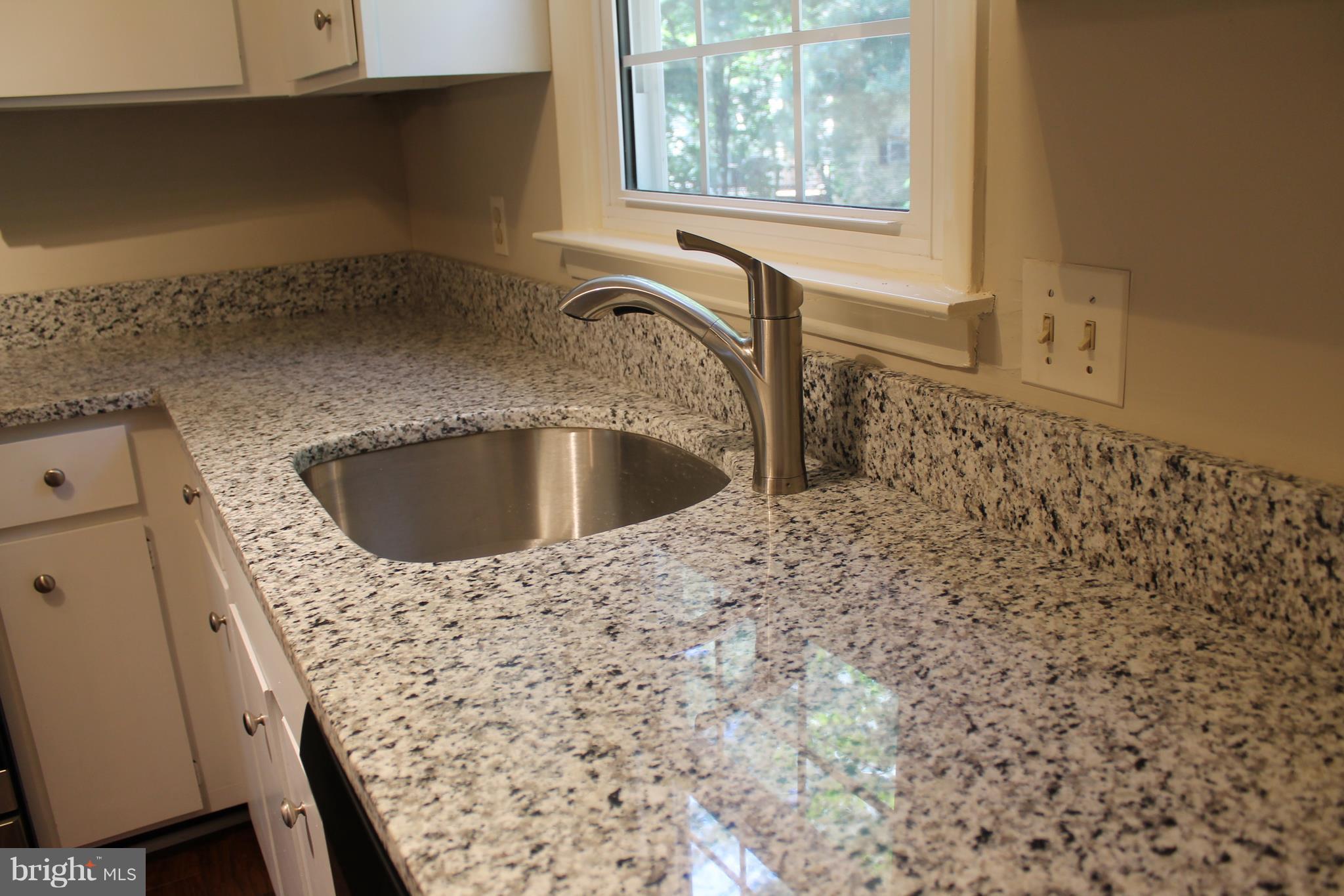 CIRCLE WOODS - Residential