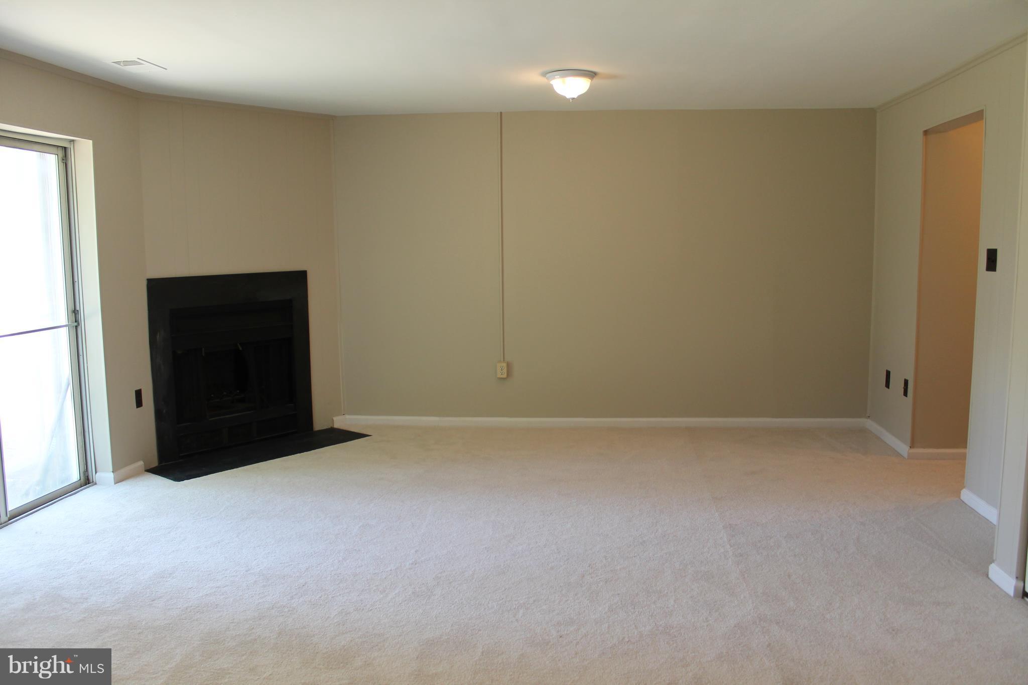 CIRCLE WOODS - Residential