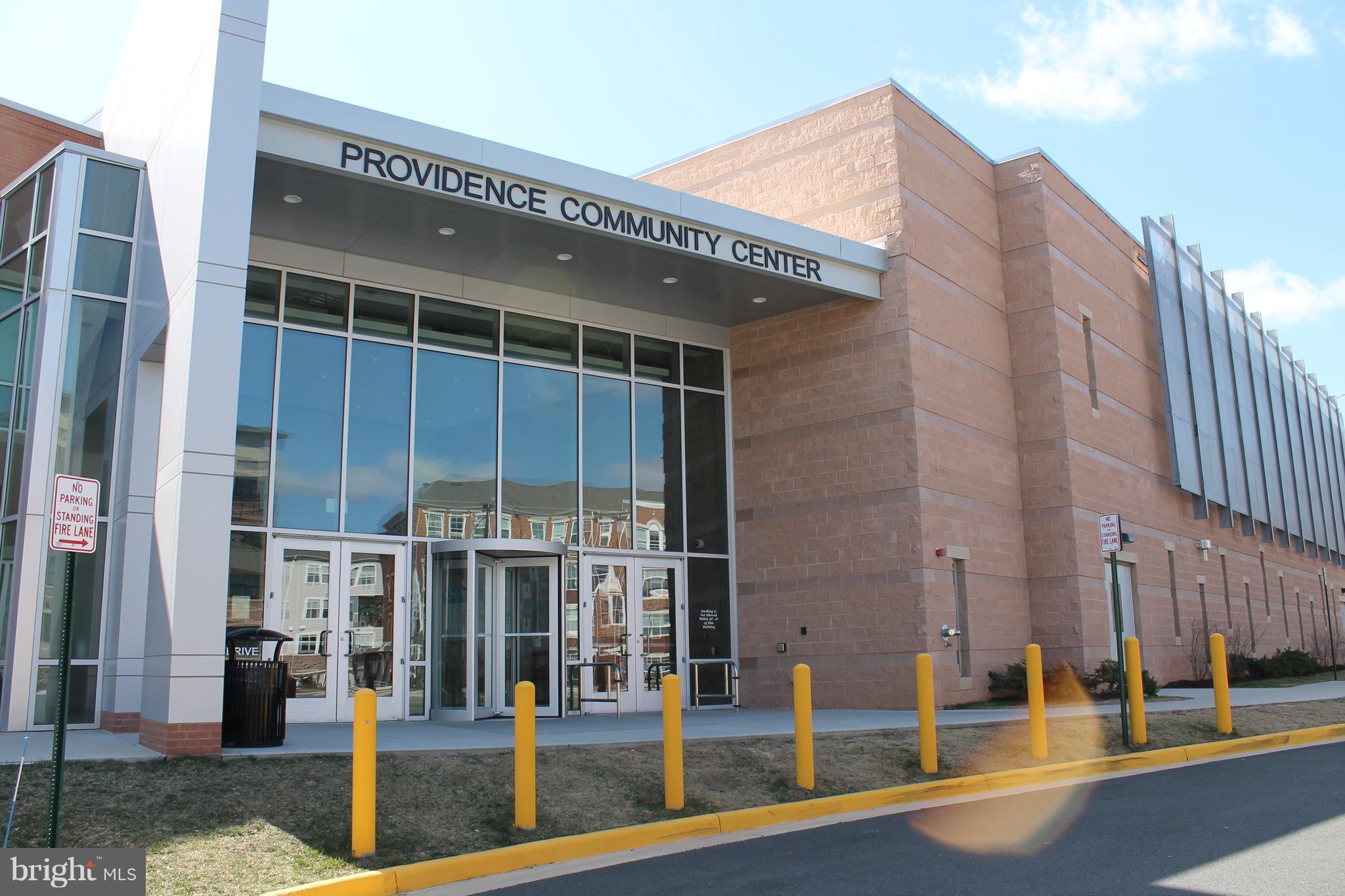 CIRCLE WOODS - Residential