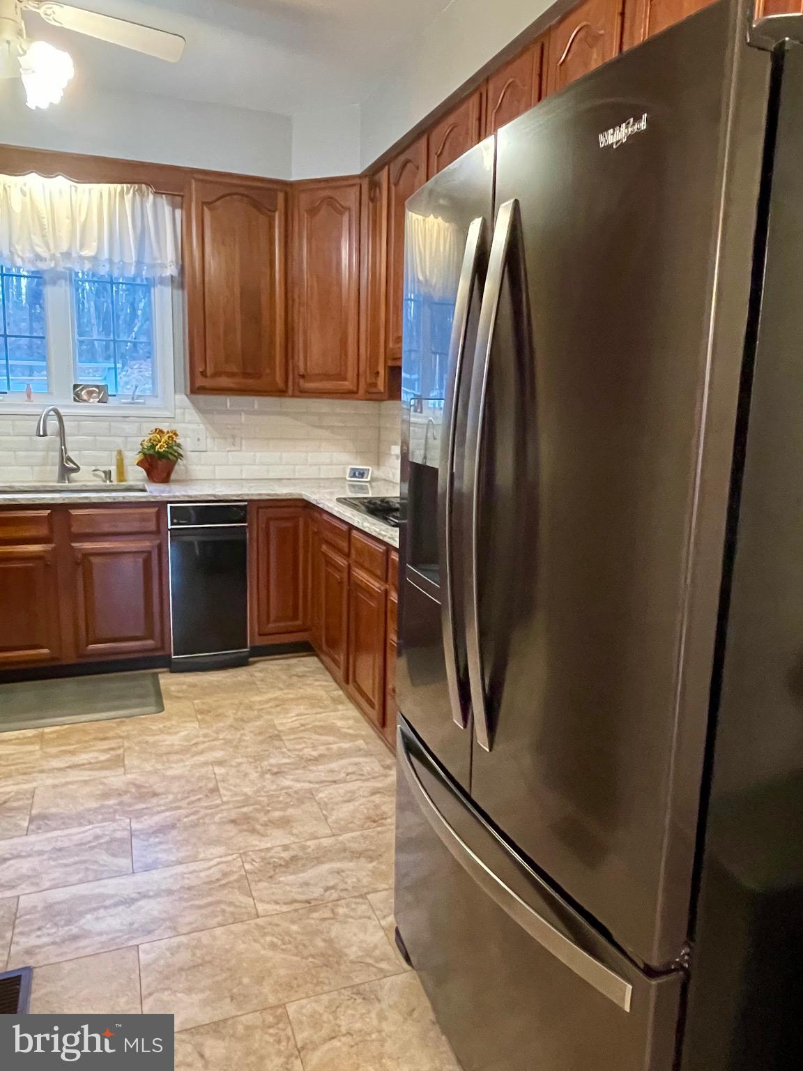 MARLOWE WOODS - Residential