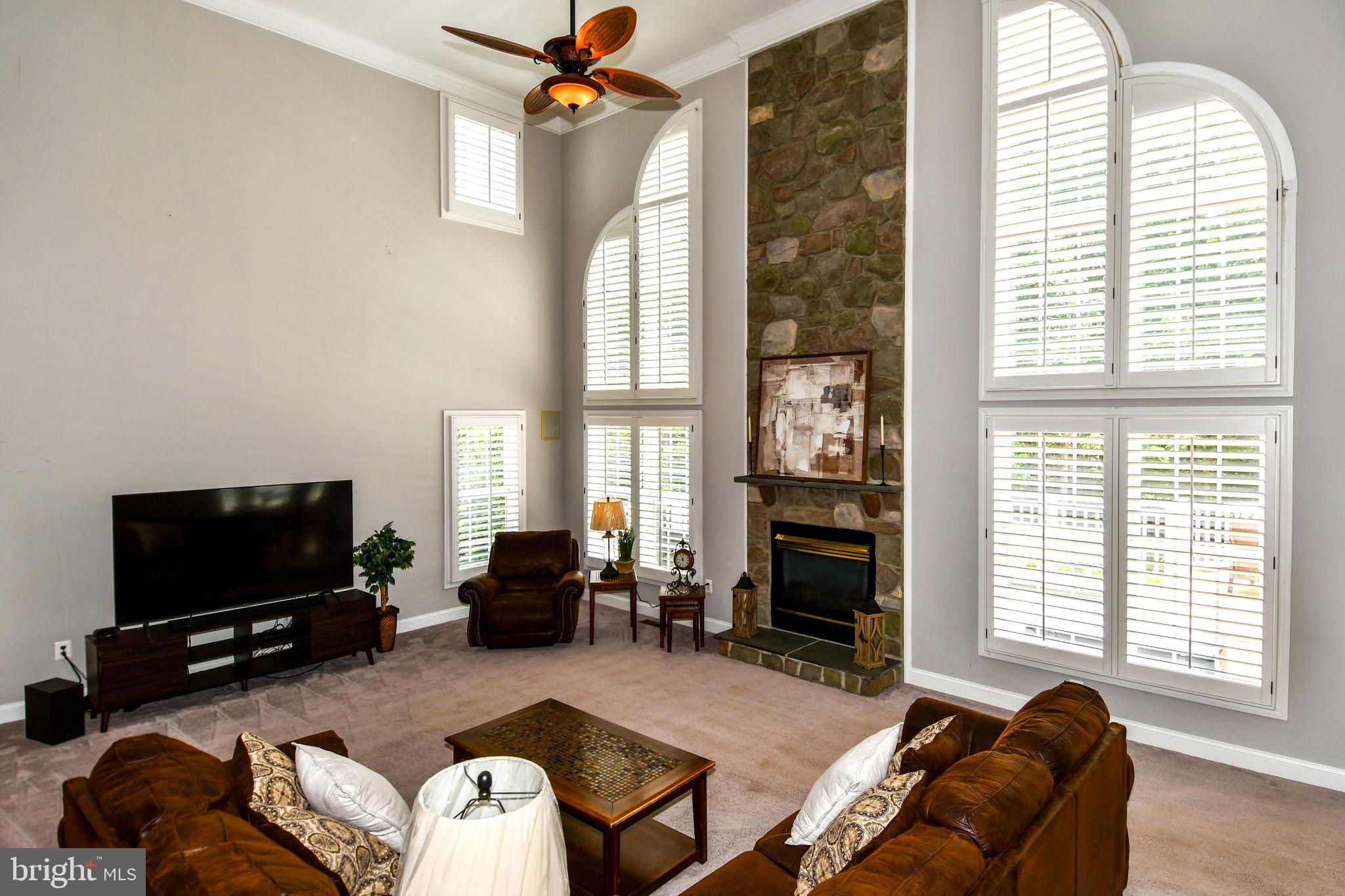 14093 BURNLEY GLEN COURT