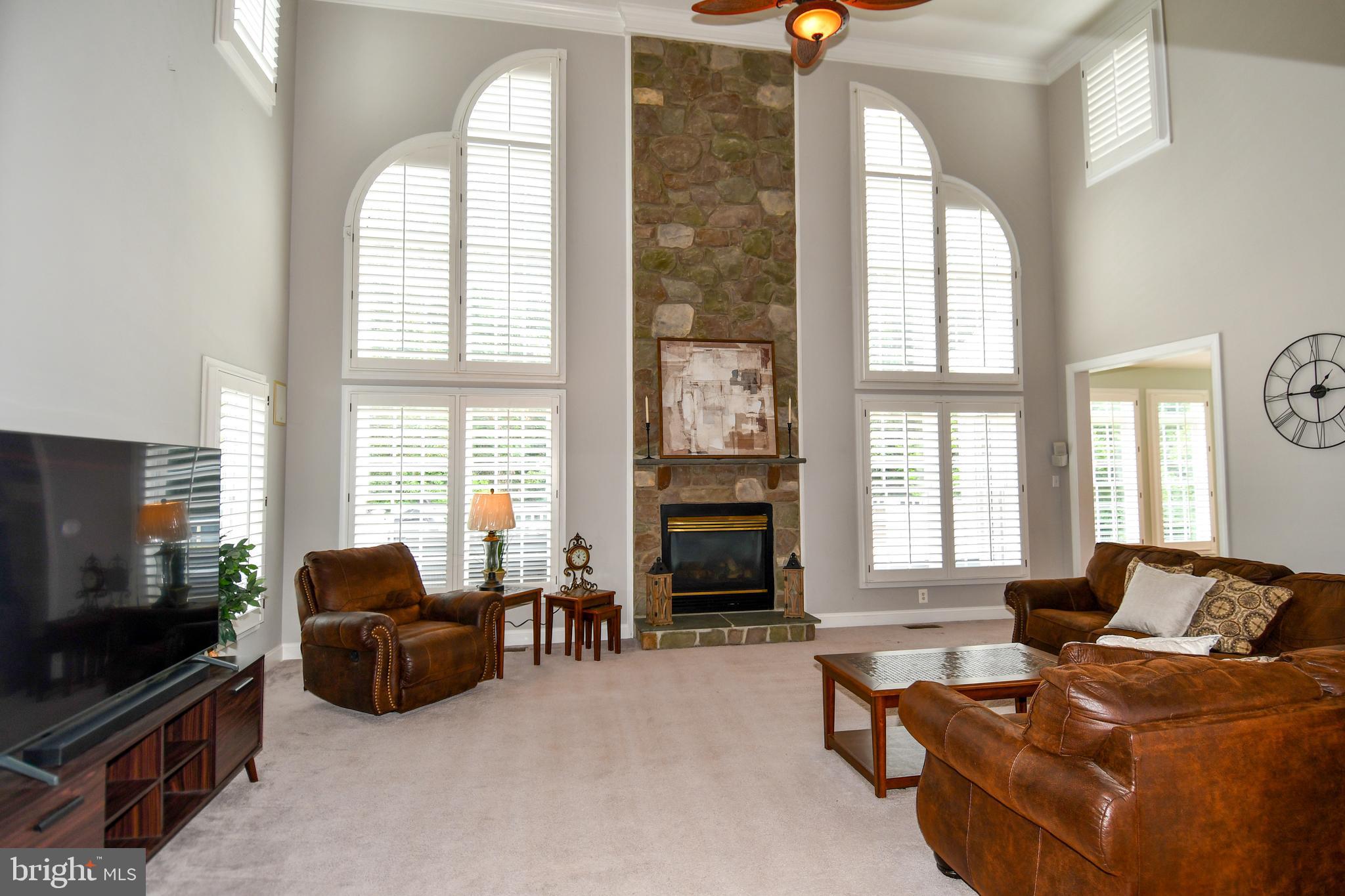 14093 BURNLEY GLEN COURT