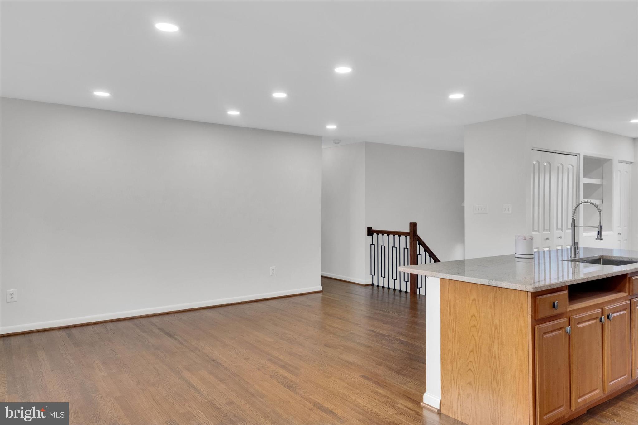 WHITFIELD WOODS - Residential