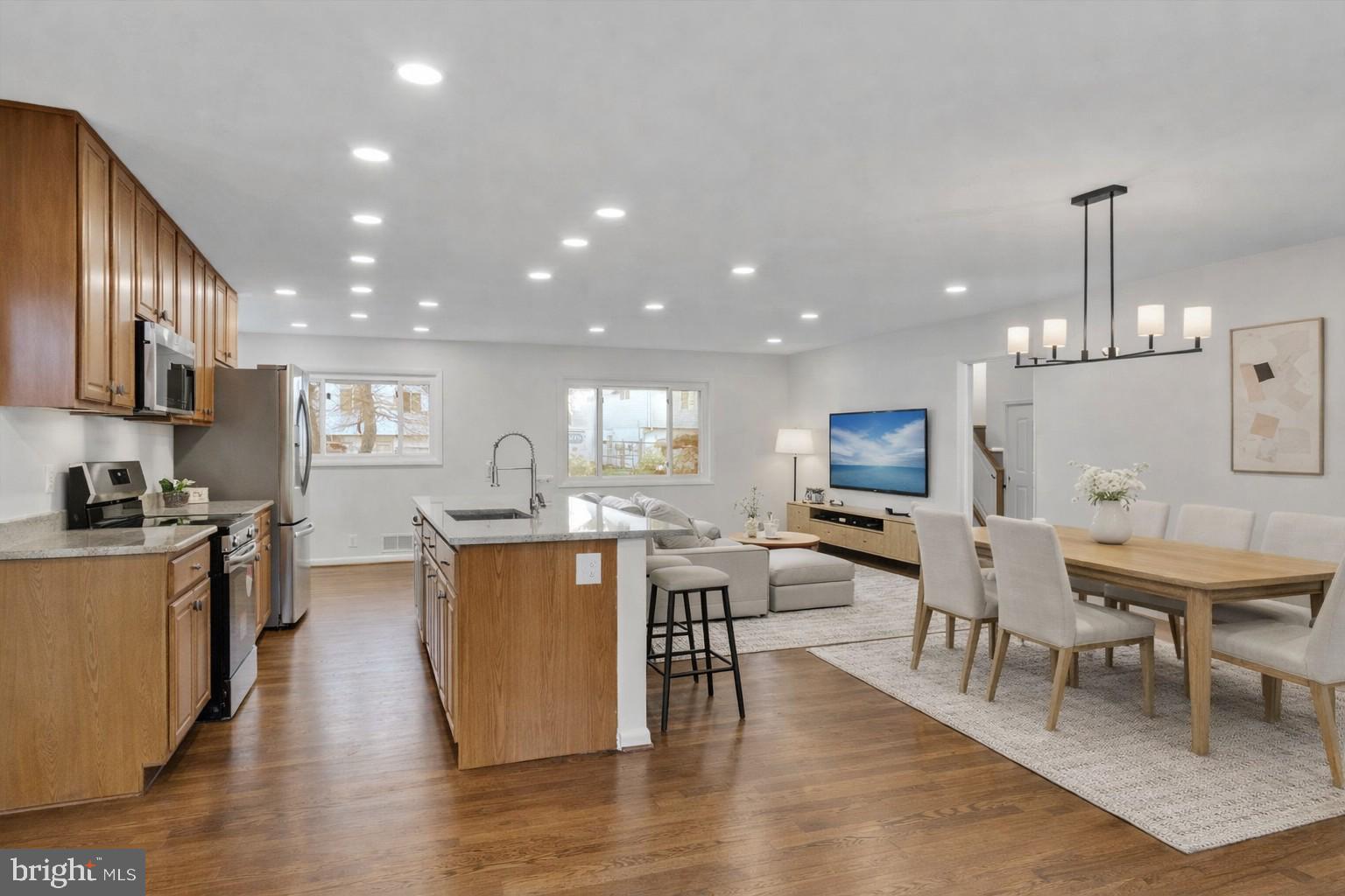 WHITFIELD WOODS - Residential