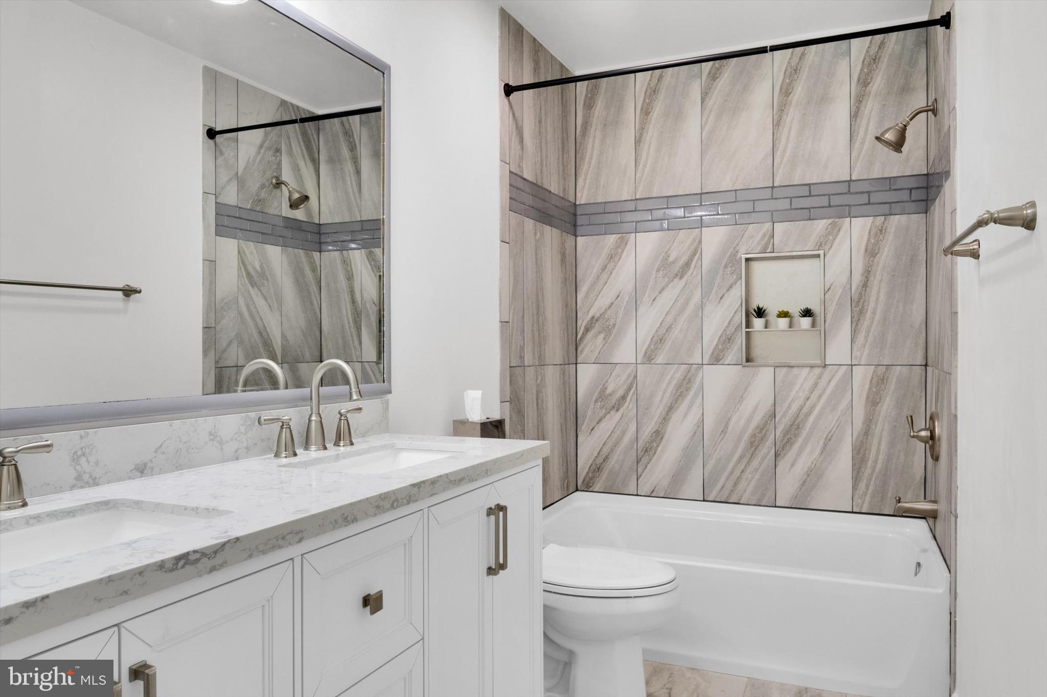 WHITFIELD WOODS - Residential