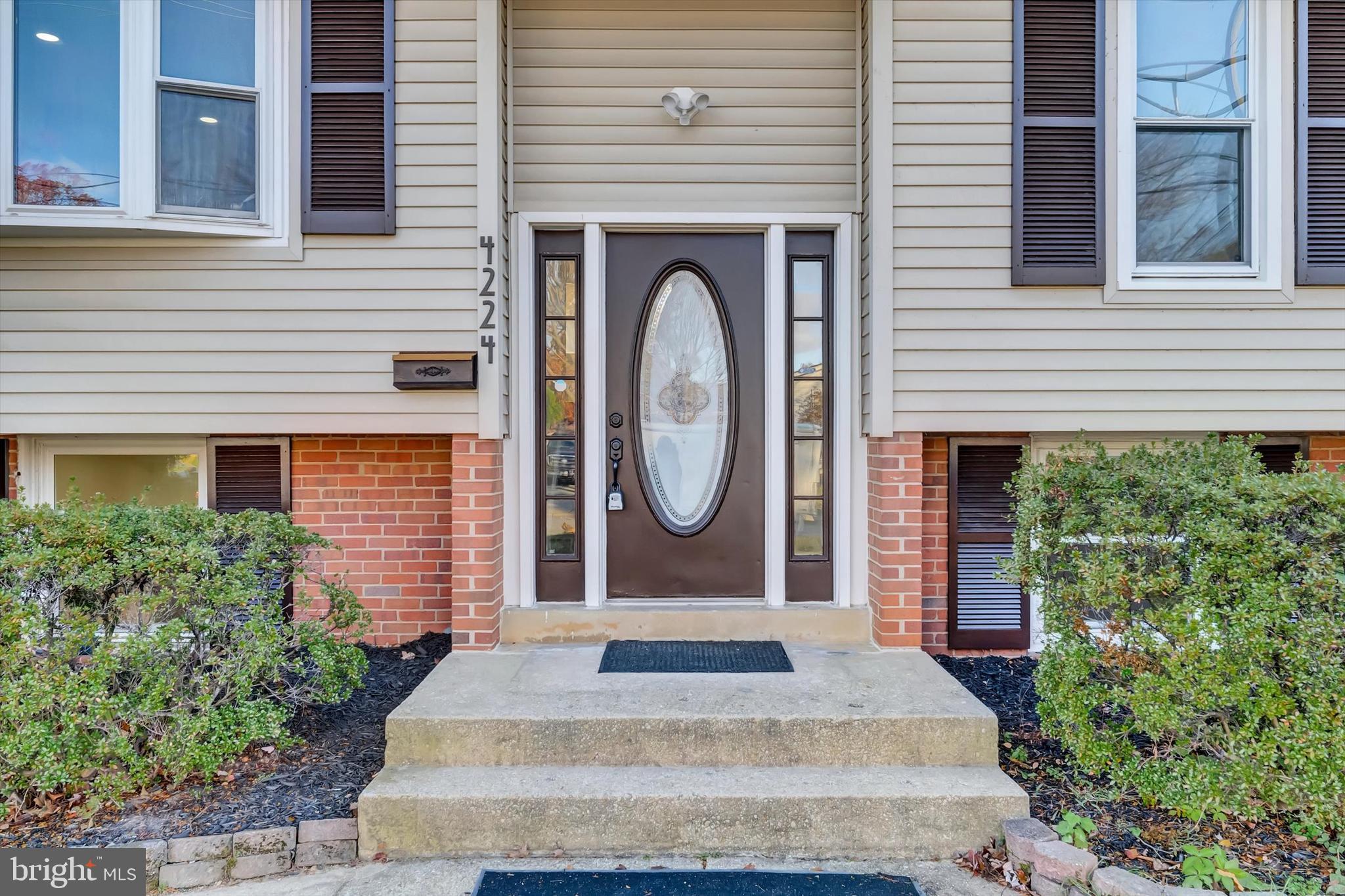 WHITFIELD WOODS - Residential