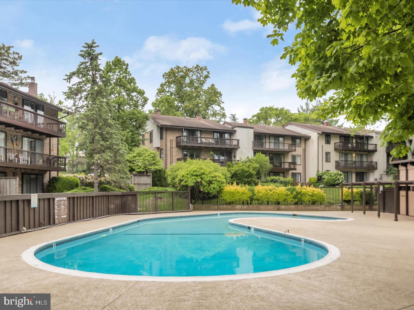 THE COVE - Residential