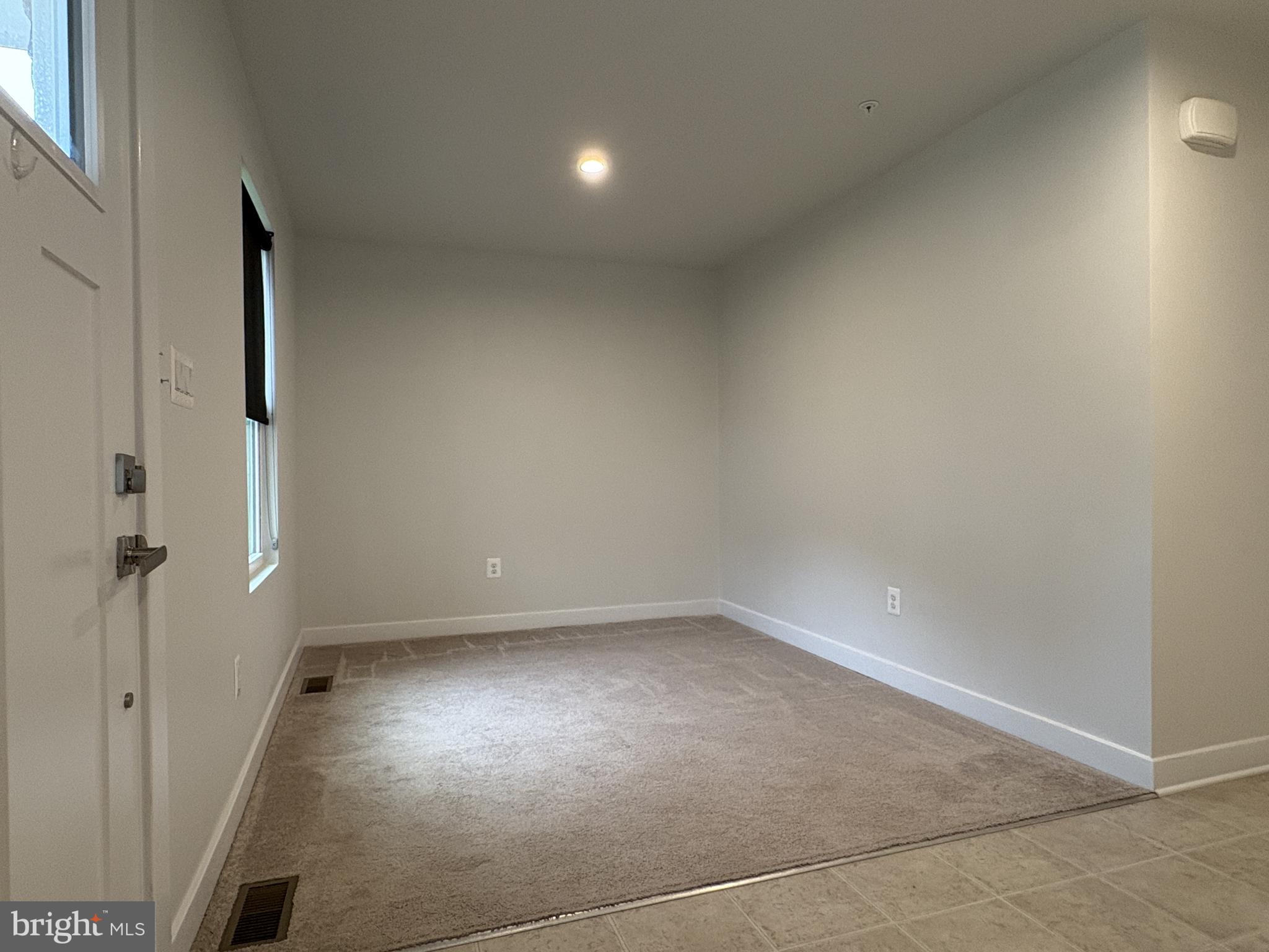 385 CHARLESTOWN CROSSING BOULEVARD