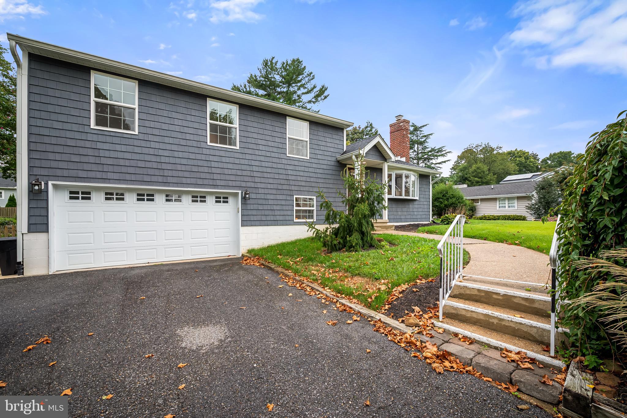 605 PINE TREE DRIVE