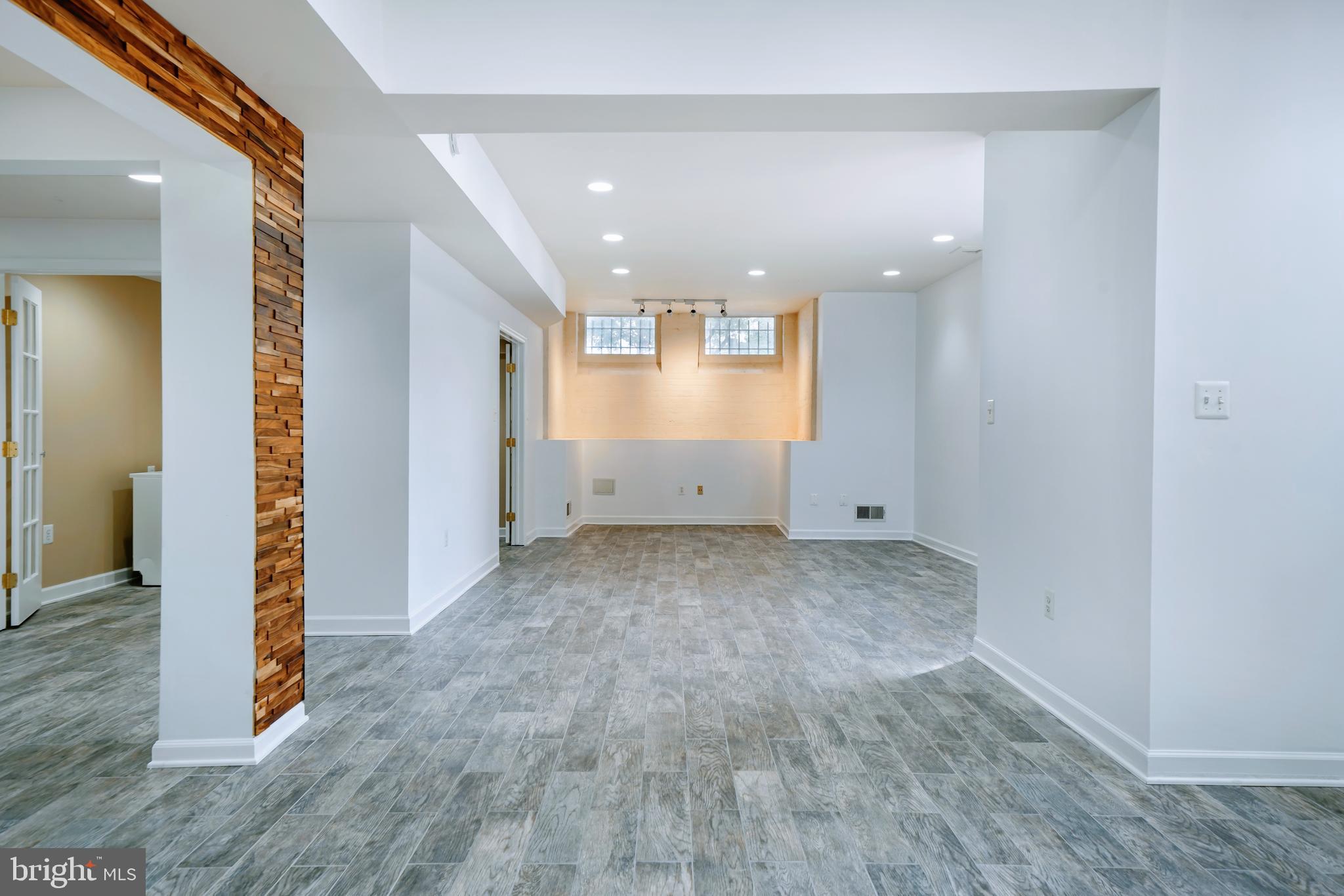 1930 18TH STREET NW B1
