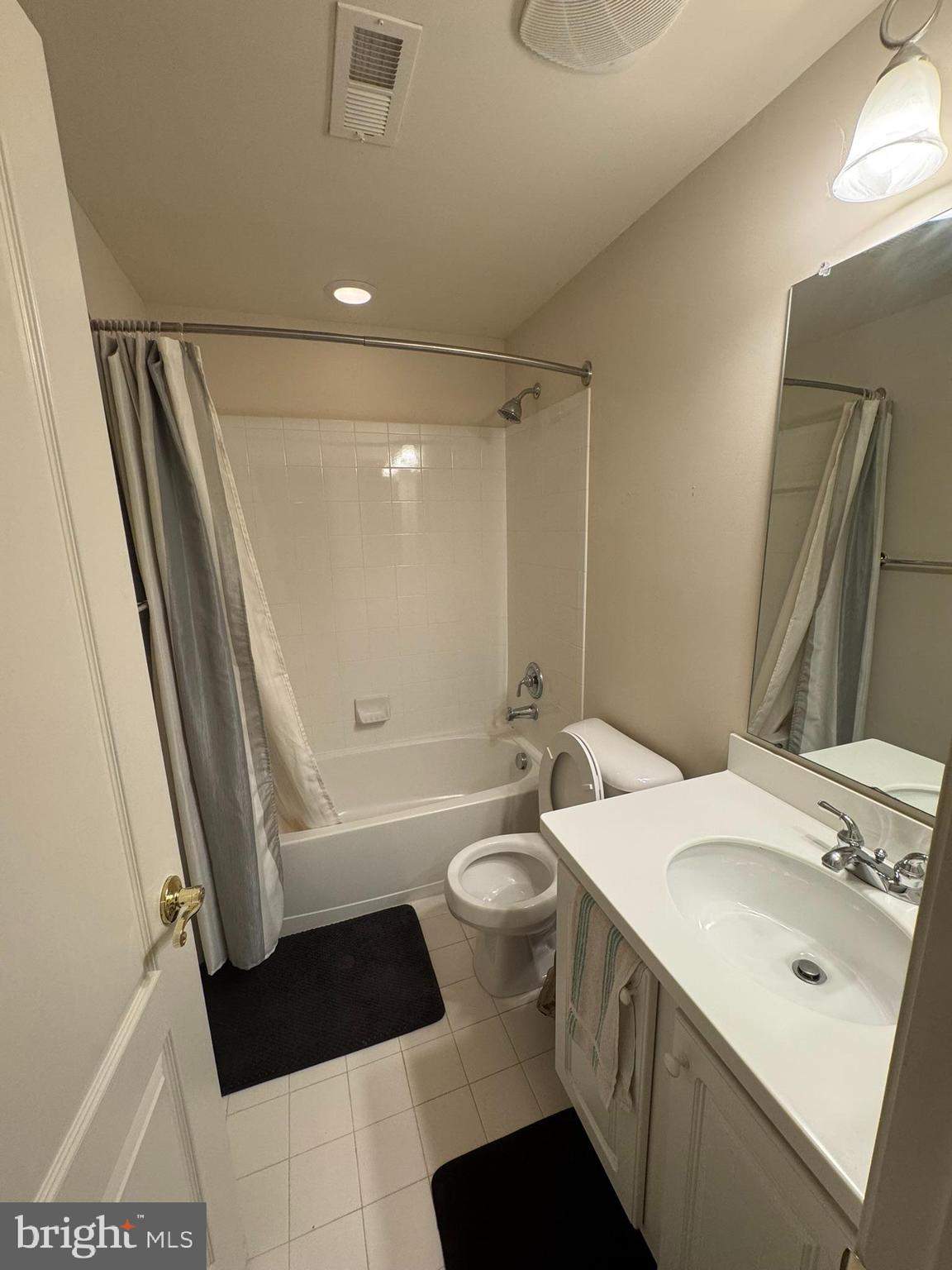 WORMANS MILL - Residential Lease