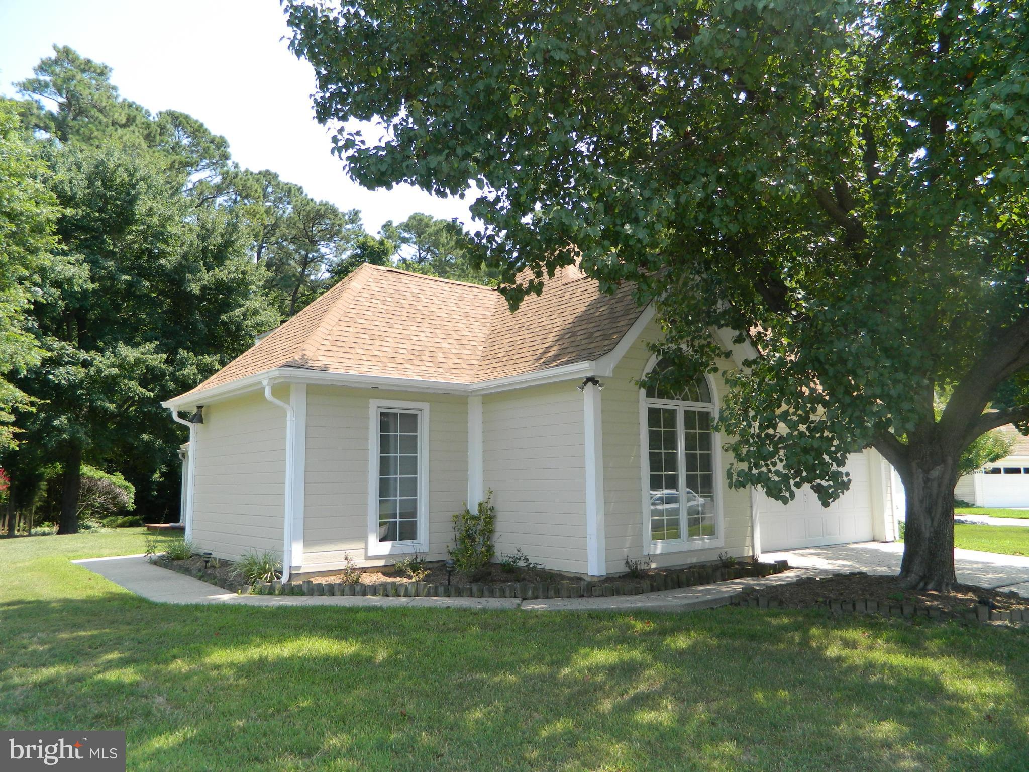 CEDAR COVE - Residential