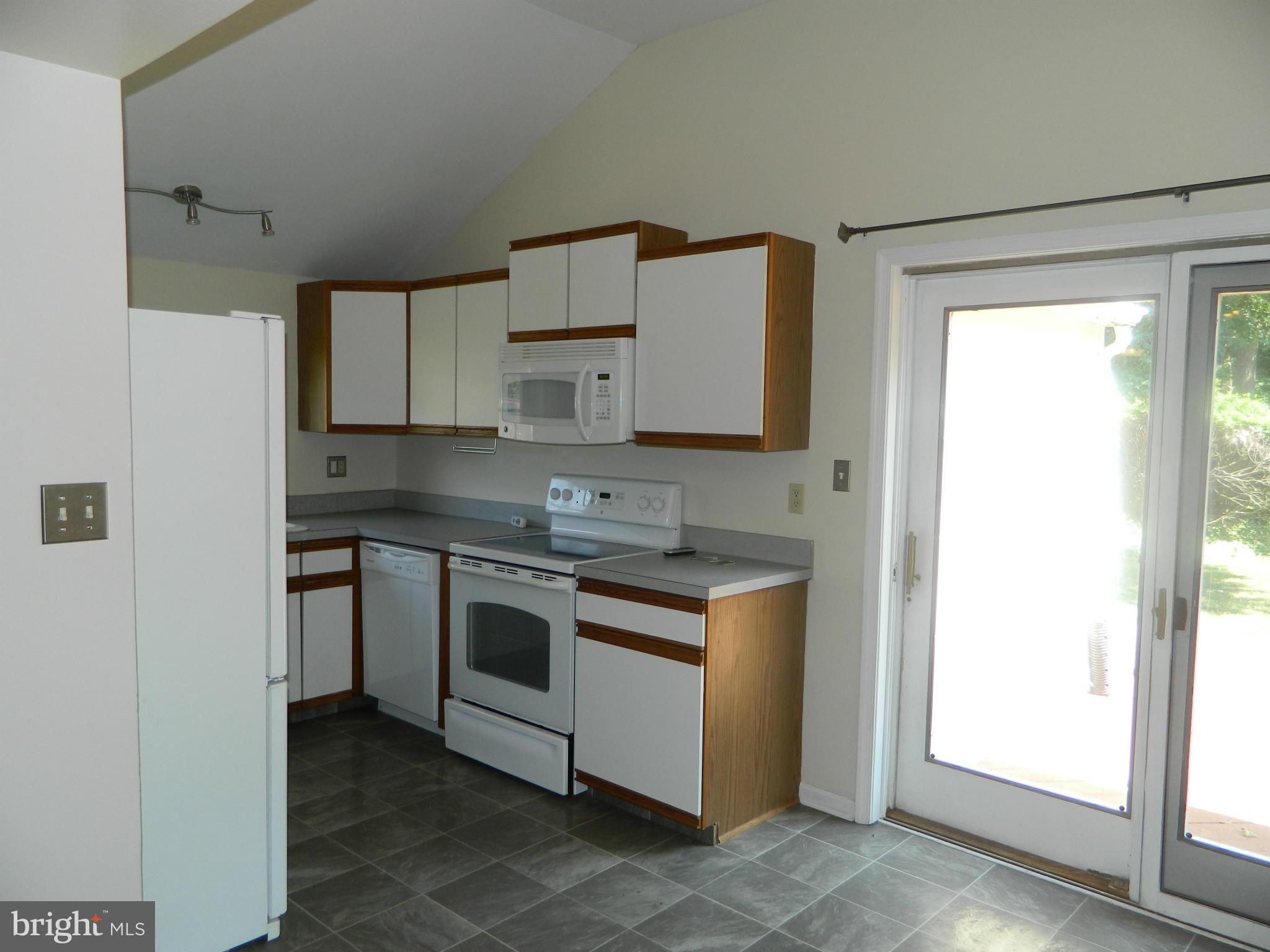 CEDAR COVE - Residential