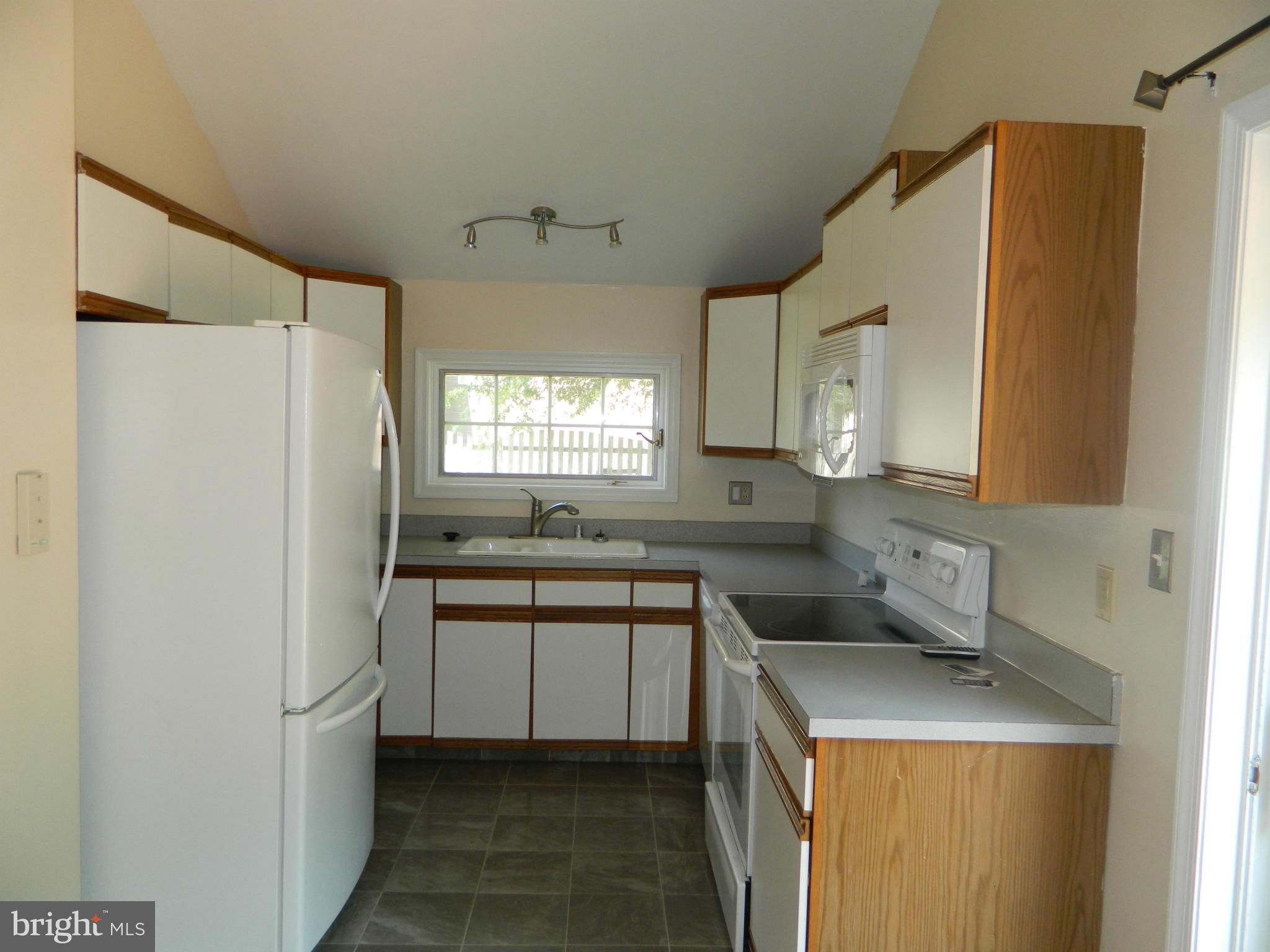 CEDAR COVE - Residential