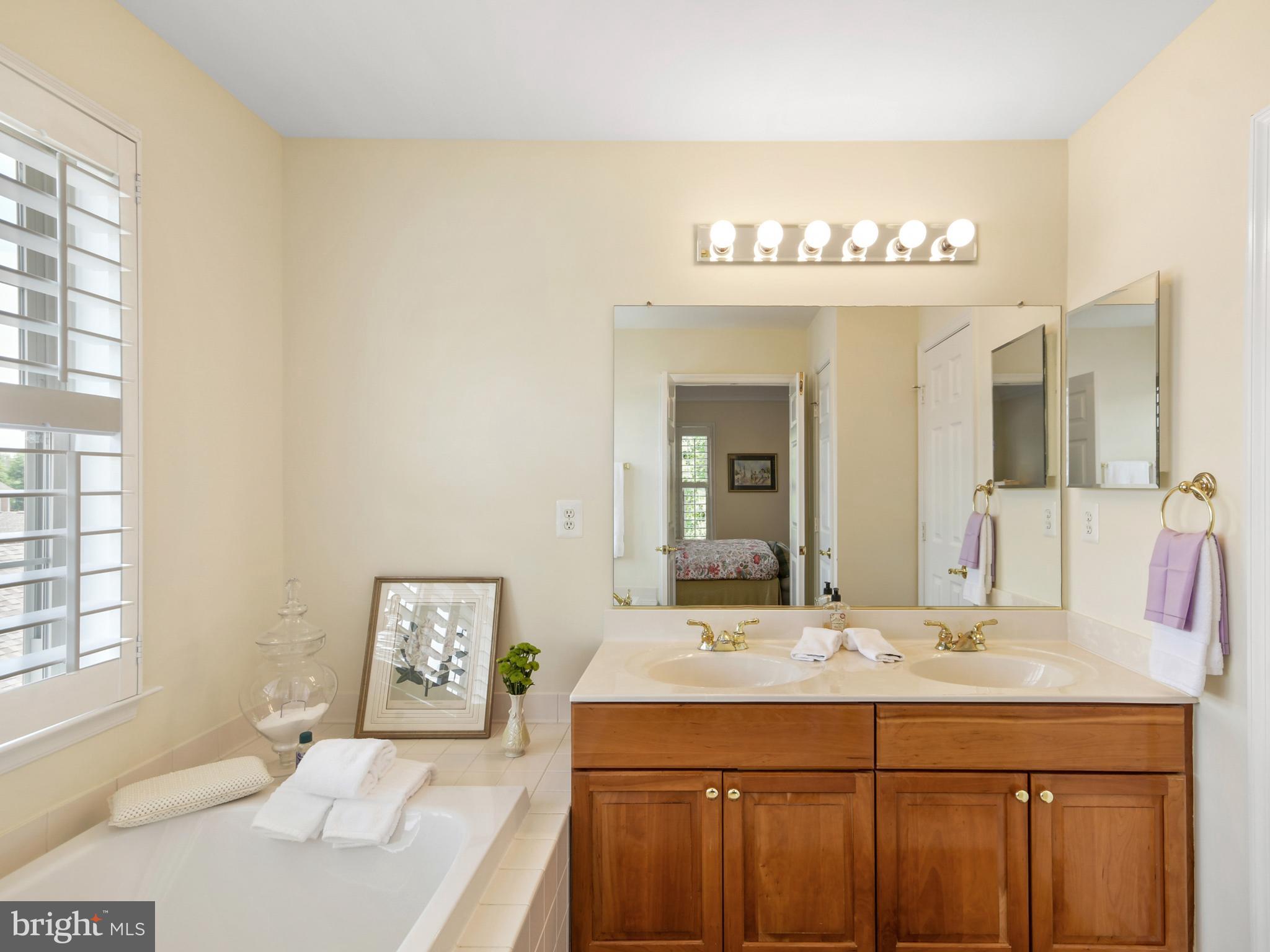 WORMANS MILL - Residential