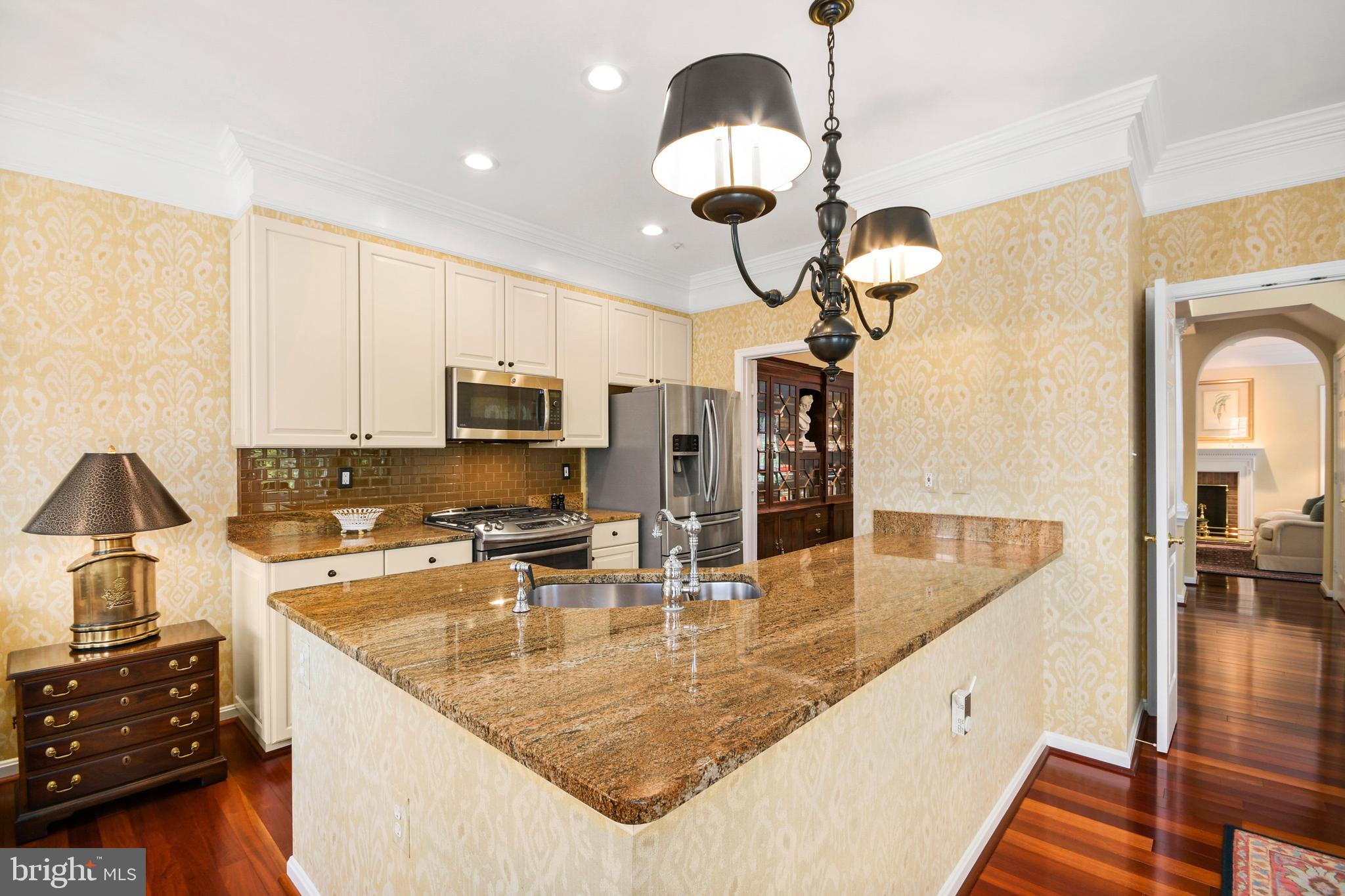 WORMANS MILL - Residential