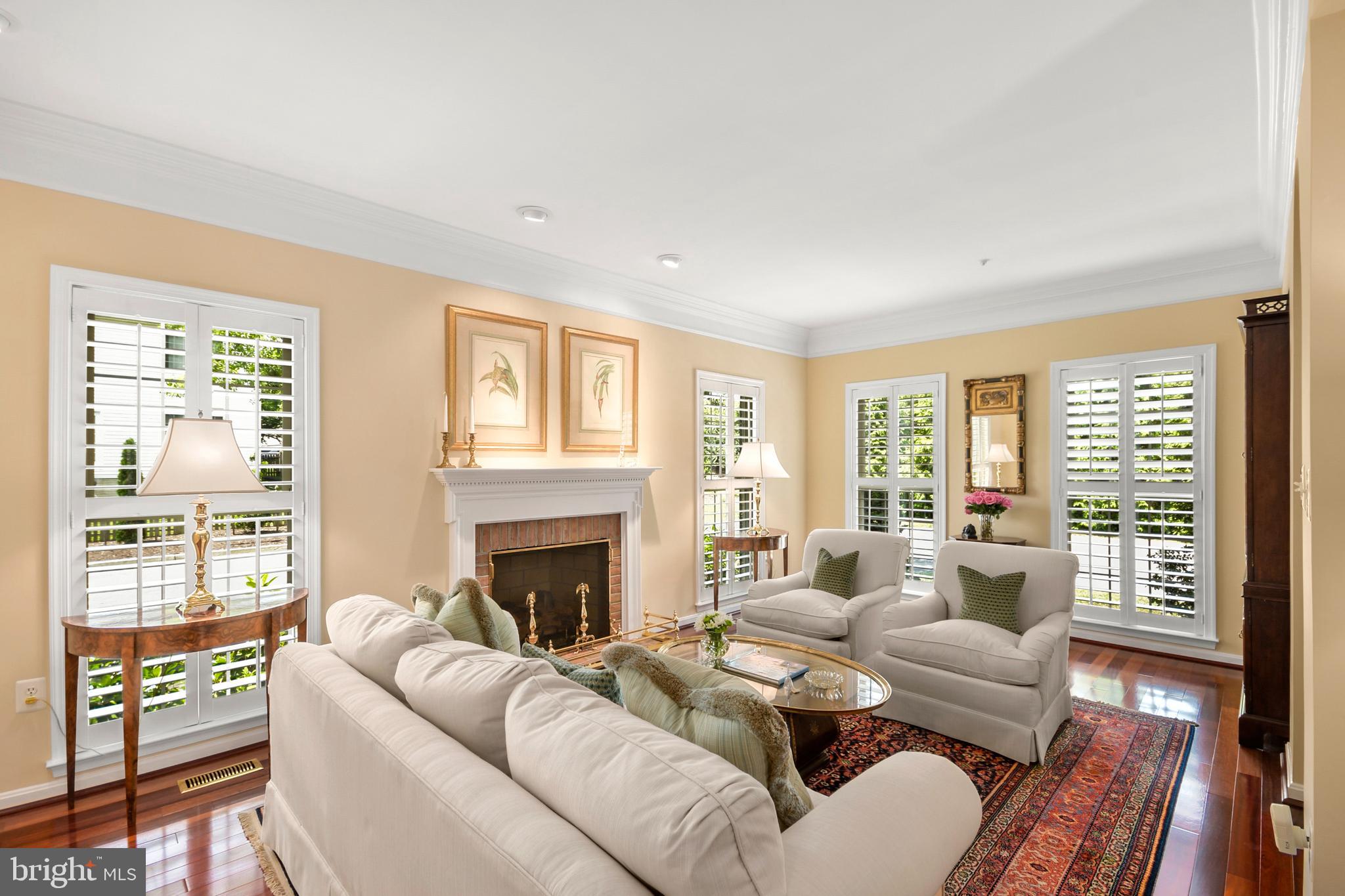 WORMANS MILL - Residential