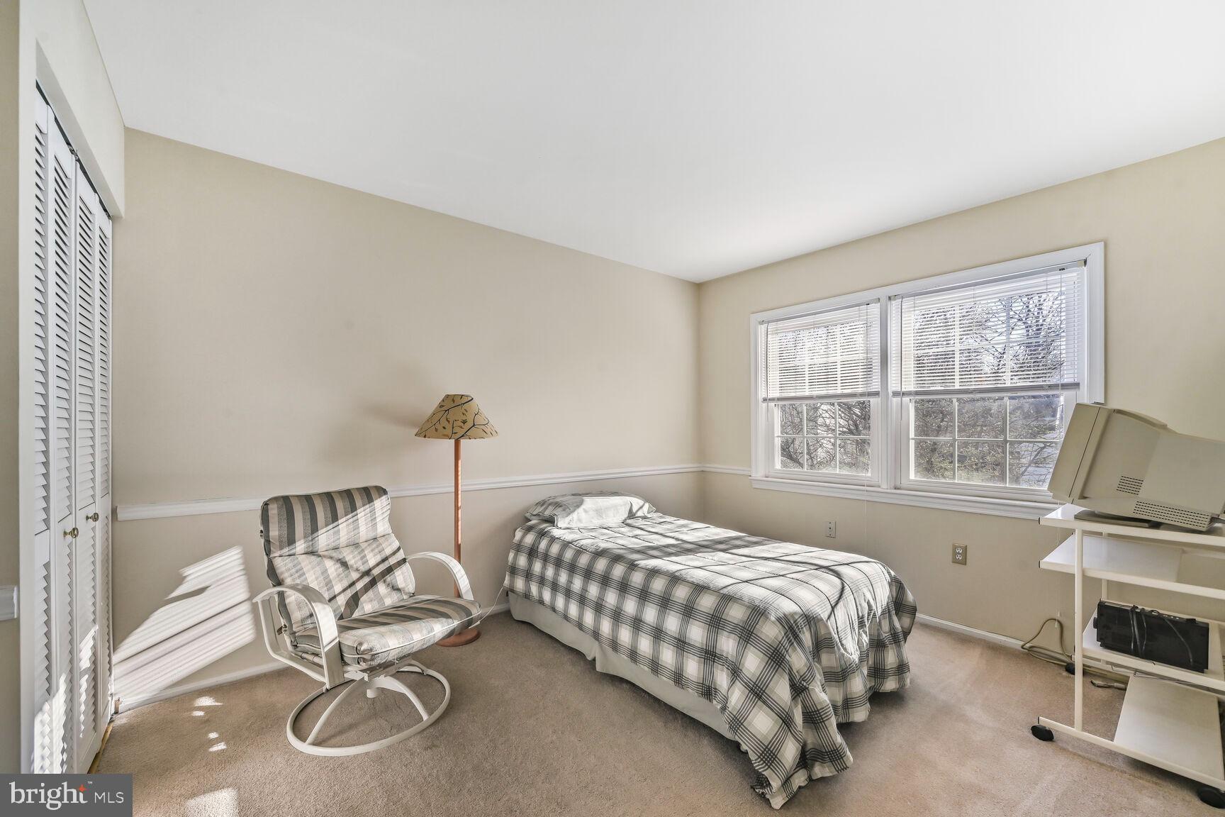 REGENT SQUARE - Residential