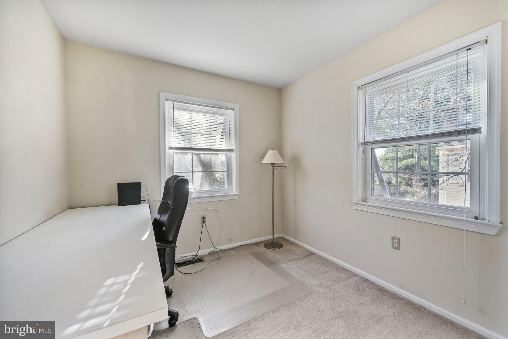 REGENT SQUARE - Residential