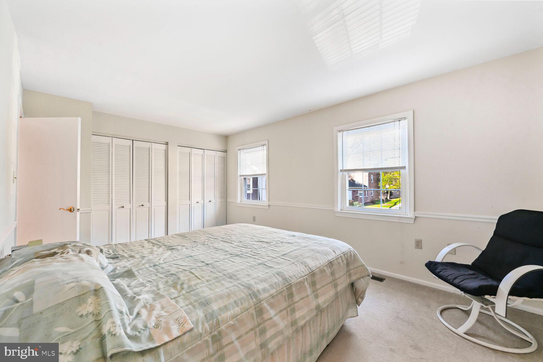 REGENT SQUARE - Residential