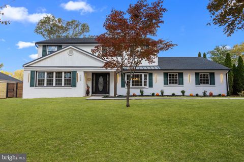 700 ARDSLEY COURT YARDLEY PA 19067