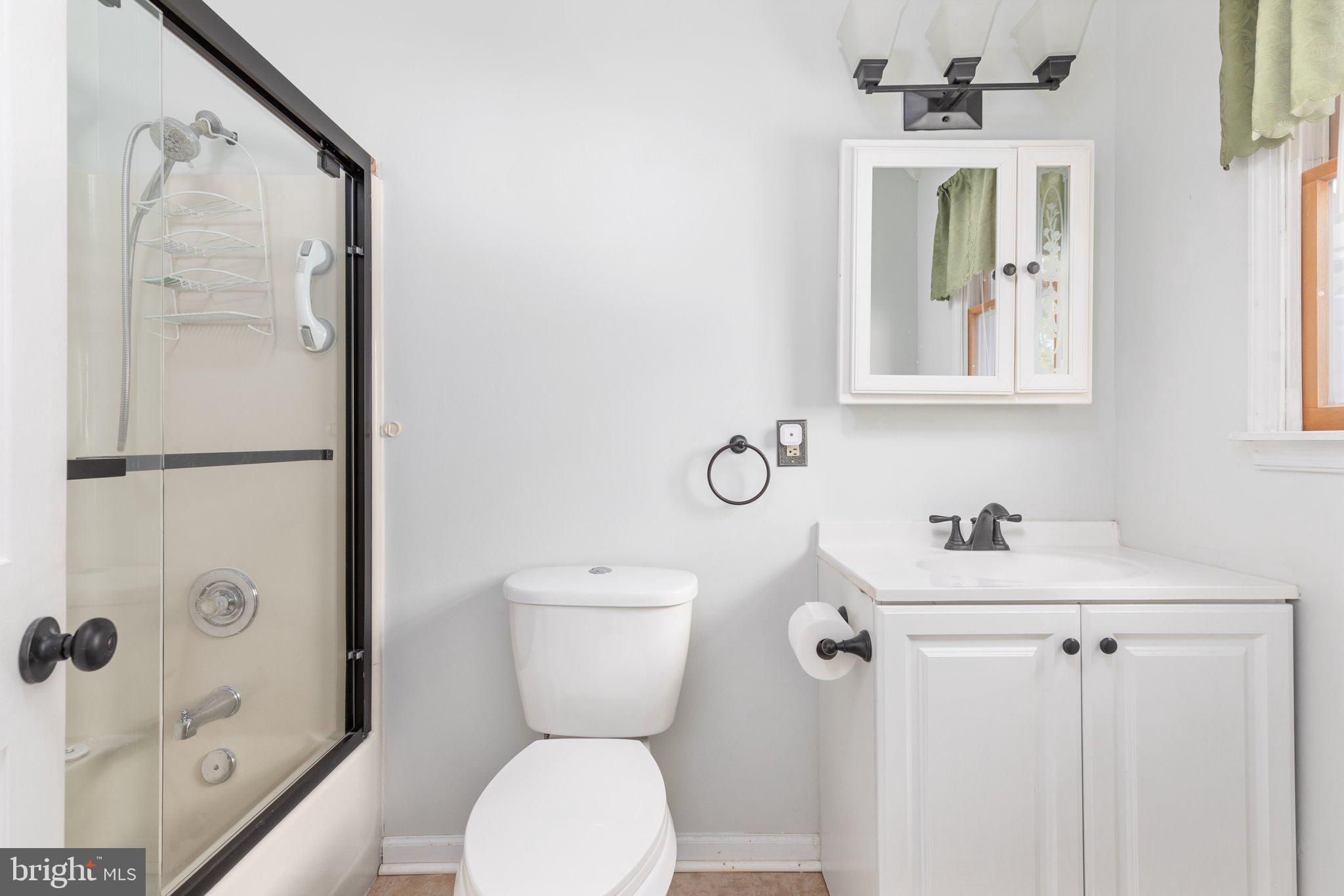 BRENTWOOD TERRACE - Residential