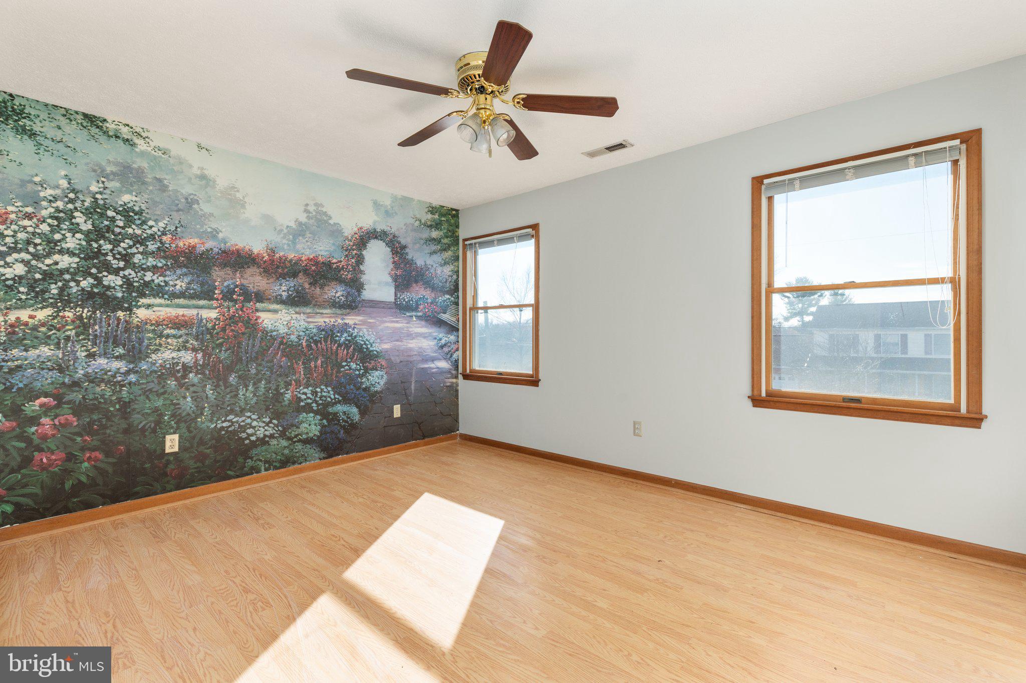 BRENTWOOD TERRACE - Residential