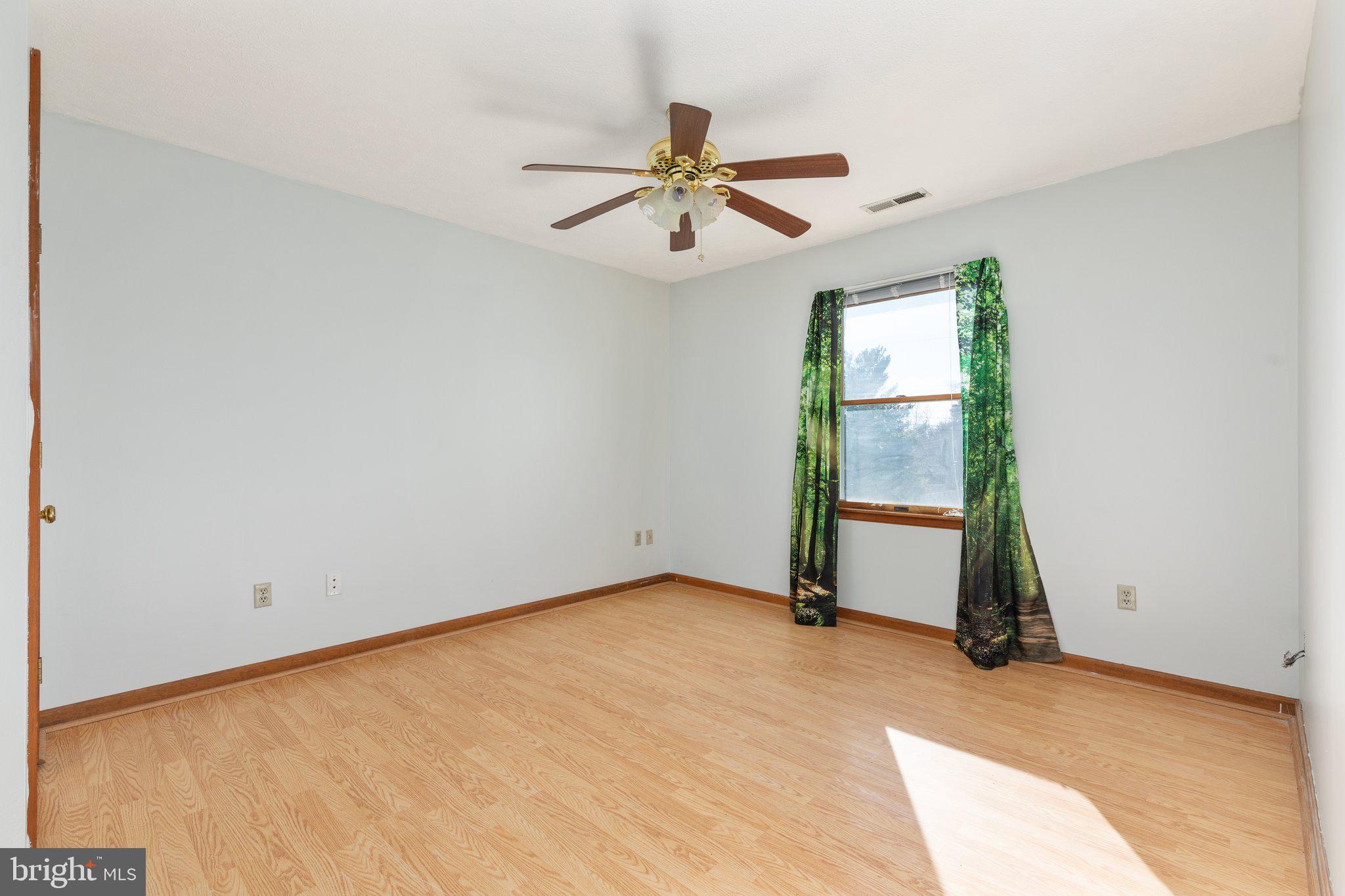 BRENTWOOD TERRACE - Residential