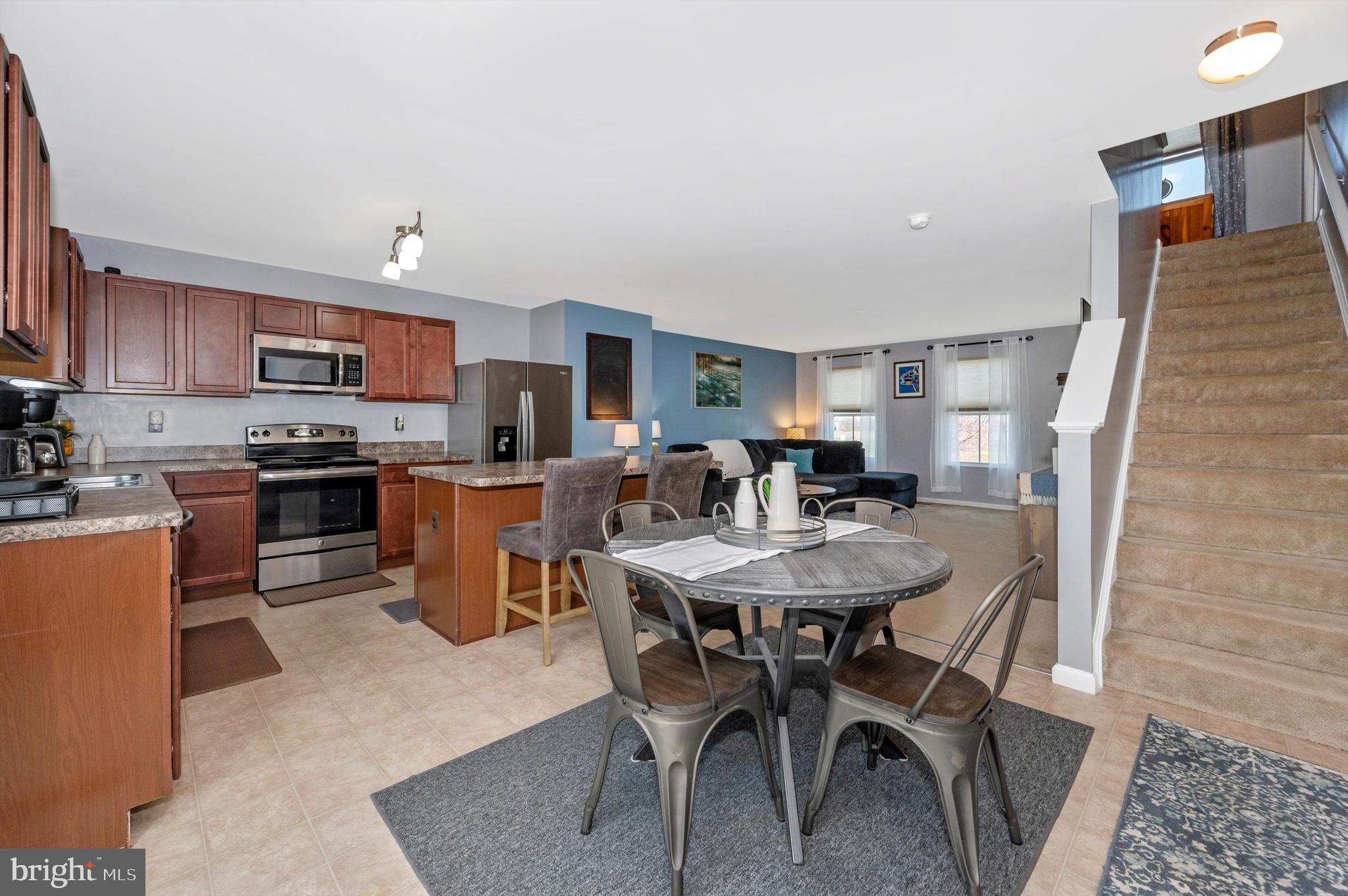 ARCADIA SPRINGS - Residential