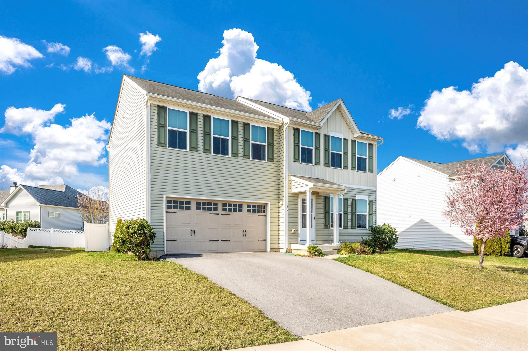 ARCADIA SPRINGS - Residential