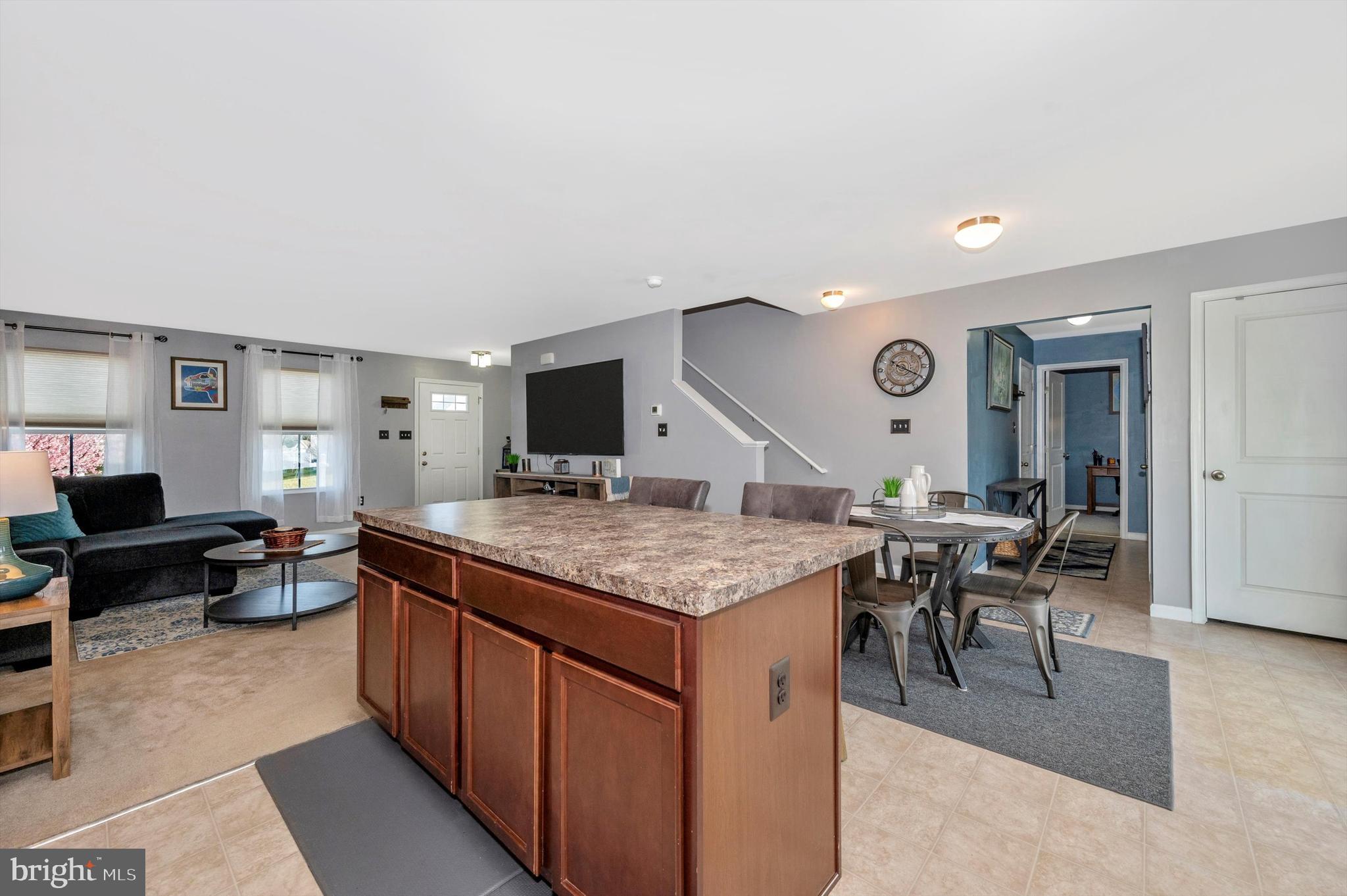 ARCADIA SPRINGS - Residential