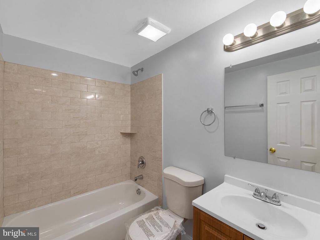 ROLAND TERRACE - Residential