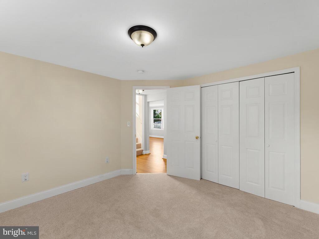 ROLAND TERRACE - Residential